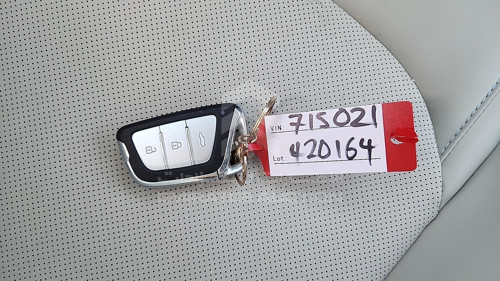 2023 JAC JS4 VIN: LJ12EKS34P4715021