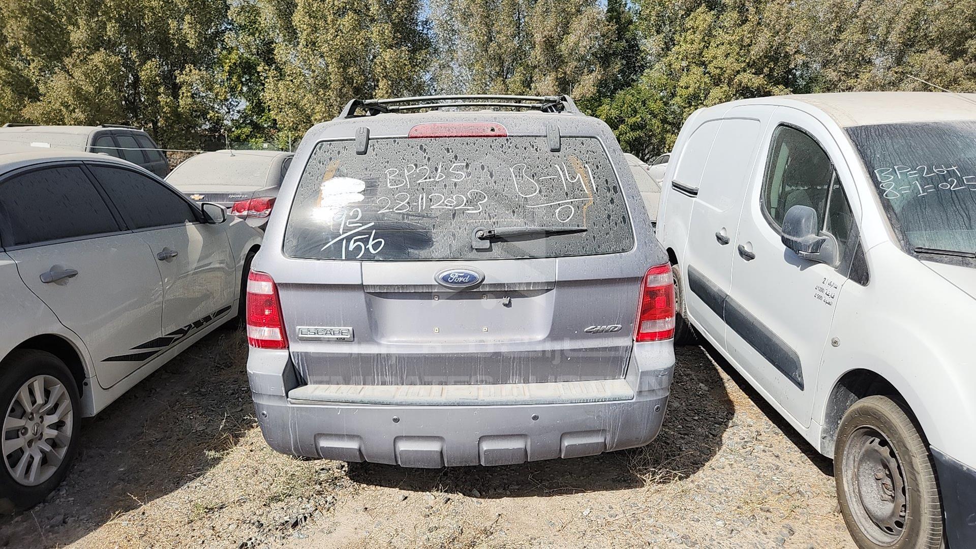 2008 FORD ESCAPE VIN: 1FMCU93118KA54512