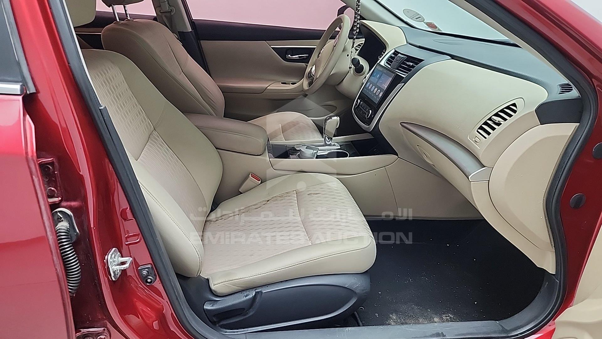 2018 NISSAN ALTIMA VIN: 1N4AL3A96JC164529