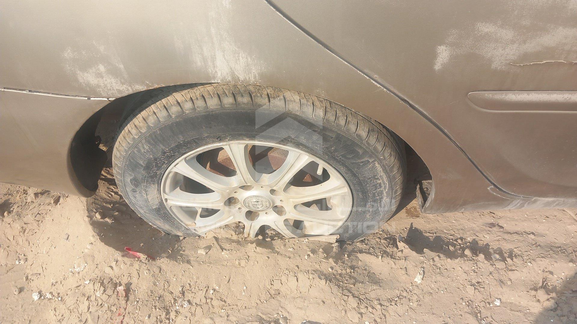 2004 TOYOTA CAMRY VIN: 4T1BE32KX4U896974