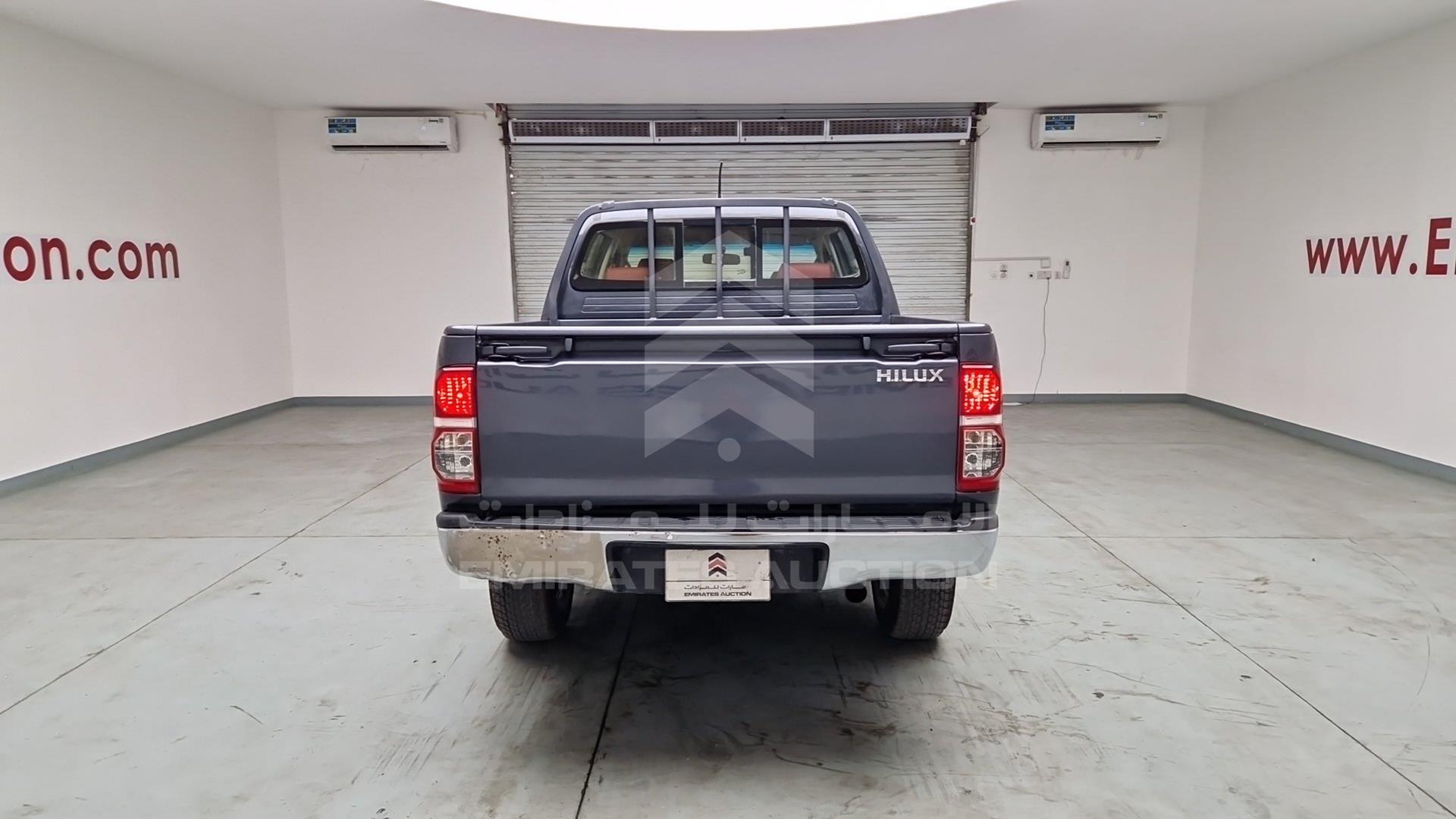 2013 TOYOTA HILUX VIN: MR0FX22G8D1085361