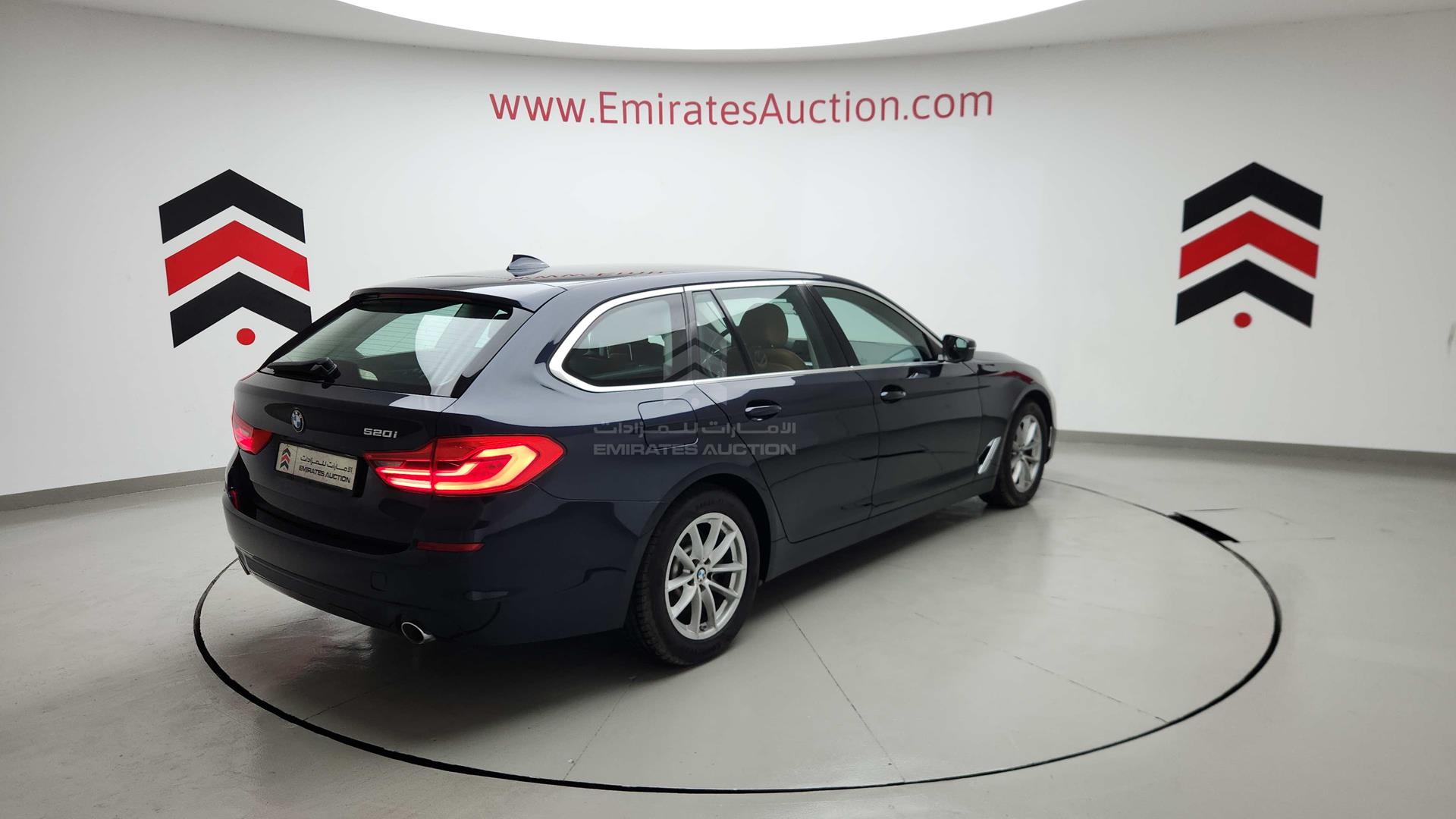 2020 BMW 520 VIN: WBAJT1A07LCE33656
