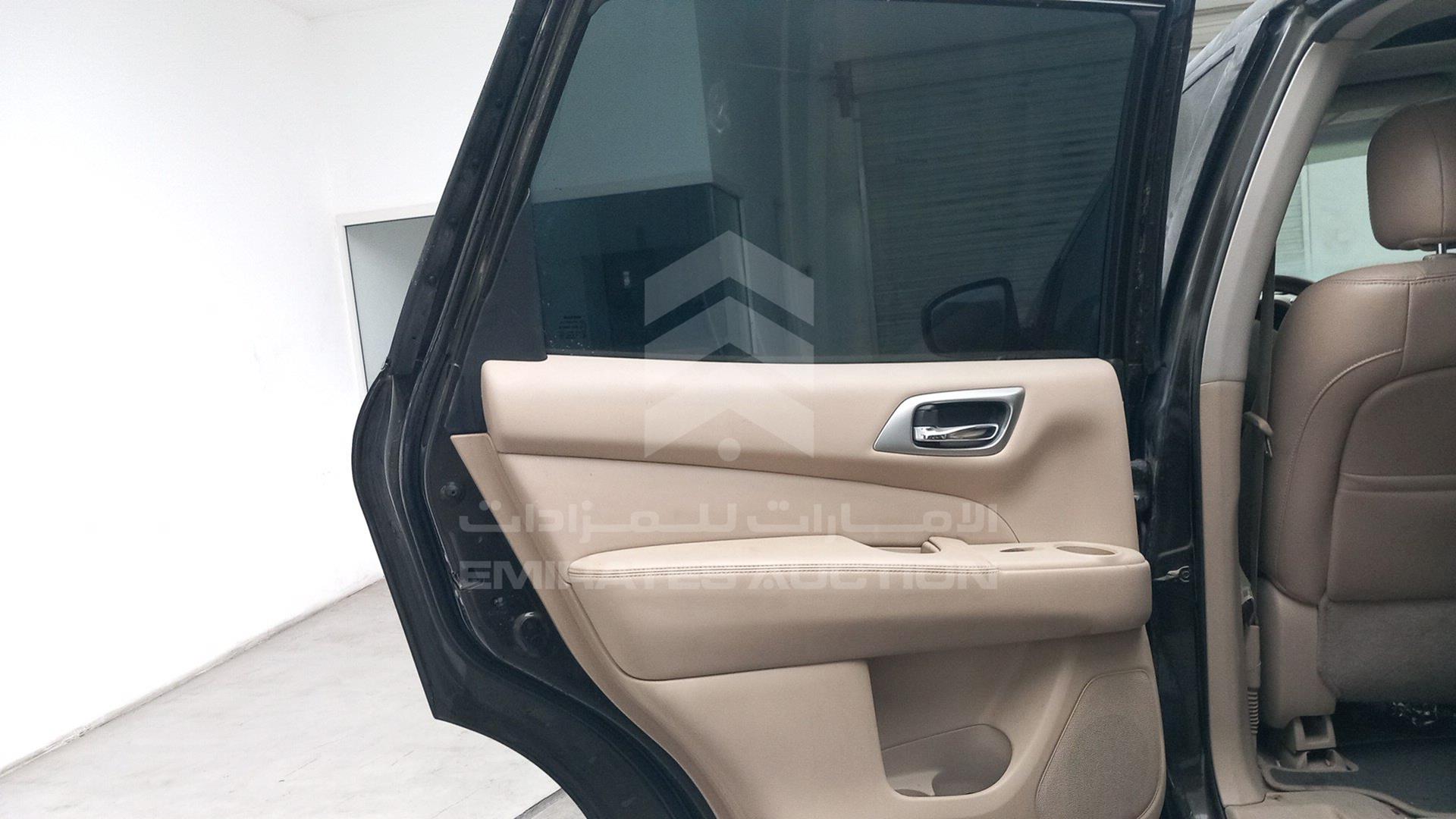 2015 NISSAN PATHFINDER VIN: 5N1AR2M56FC639563
