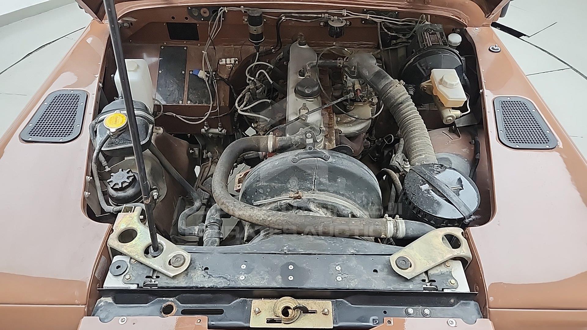 1985 LAND ROVER --- VIN: SALLDHAH8AA198961