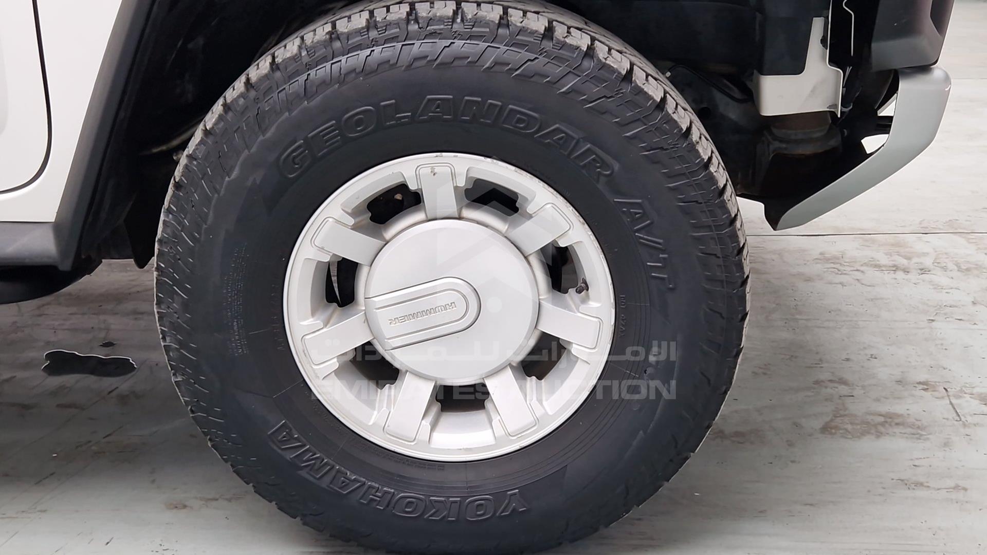 2008 HUMMER H2 VIN: 5GRGN23898H105600