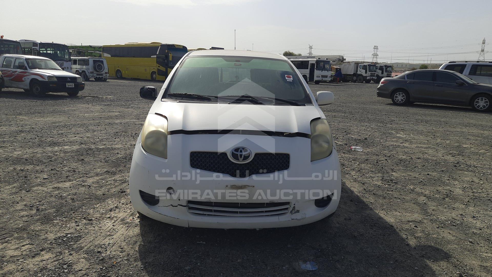 2008 TOYOTA YARIS VIN: JTDKW923585089579