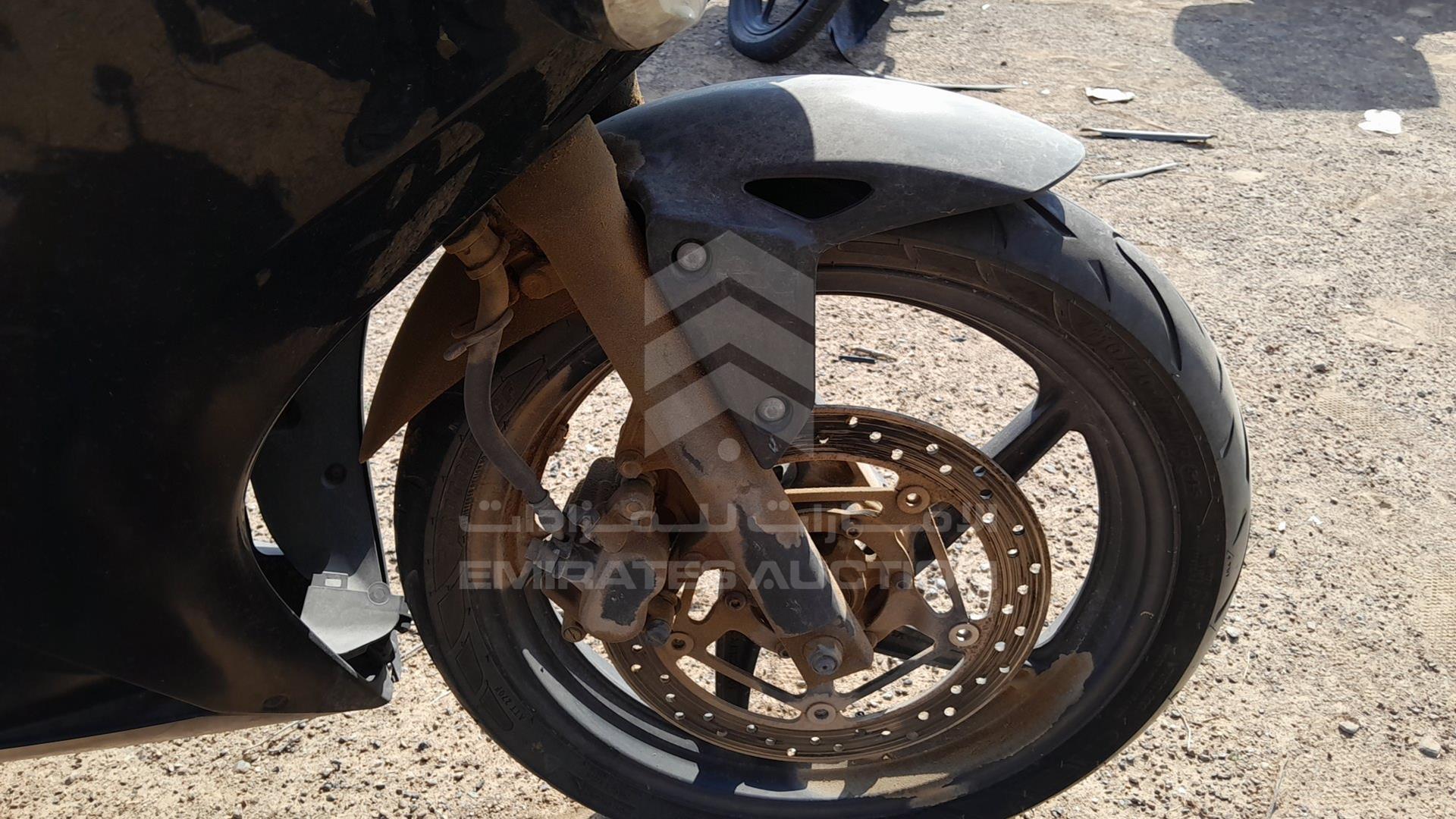 2015 HONDA CB300R VIN: MLHNC51A0F5100108