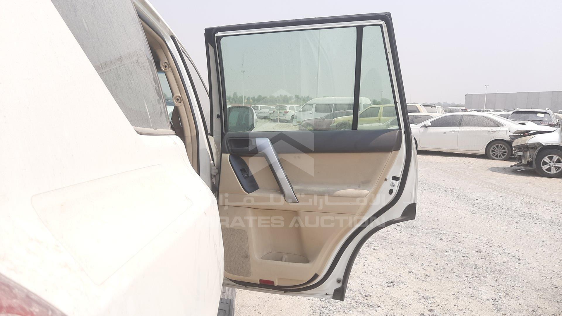 2017 TOYOTA PRADO VIN: JTEBU9FJ7HK119032