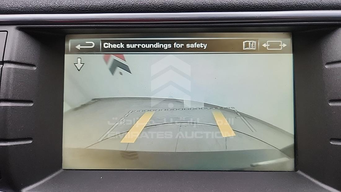 2016 Range Rover Evoque — Entertainment Systems & Camera Monitor & Navigation — Photo 20