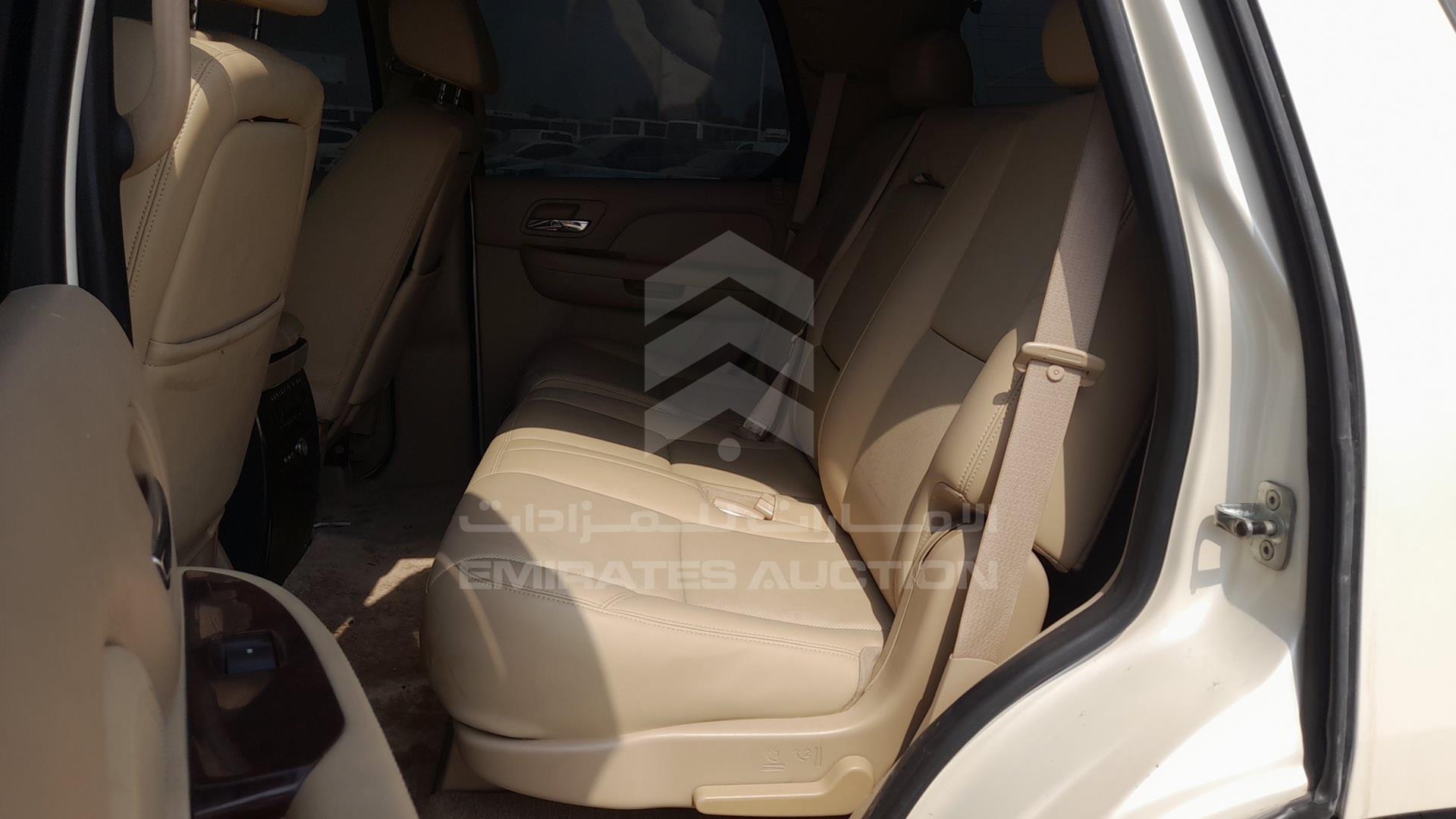 2009 CADILLAC ESCALADE VIN: 1GYFK13209R113649