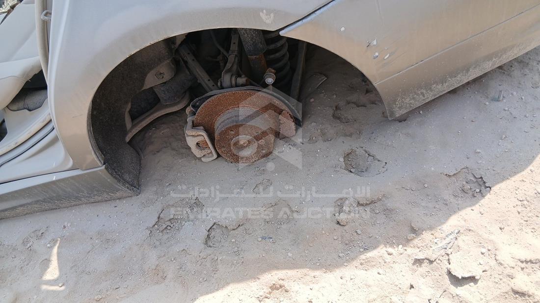 بي ام دبليو 316 2012 — الإطار الخلفي الأيسر — صورة 31