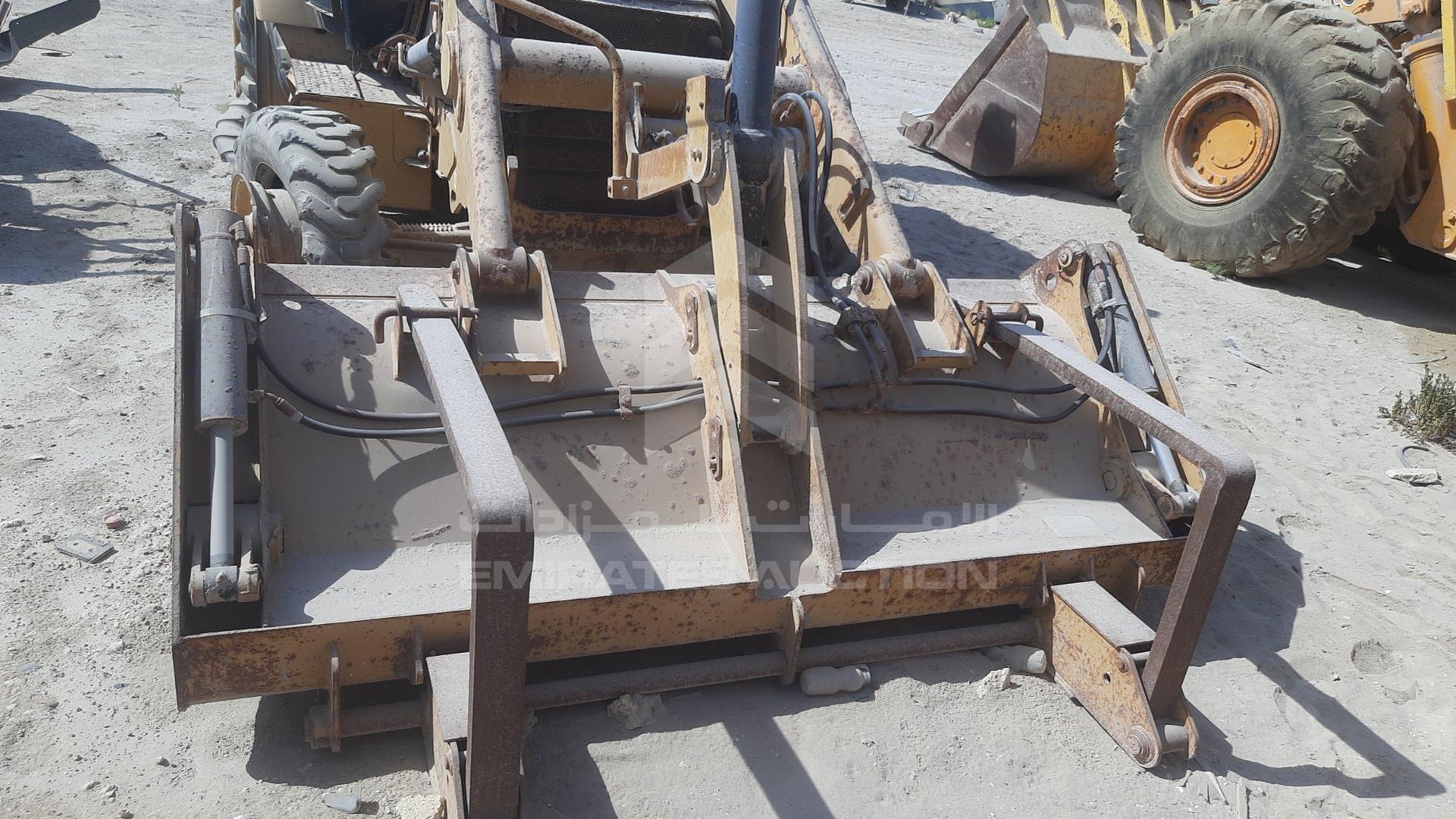 2014 CATERPILLAR 422E VIN: CAT0422ECMAW00836