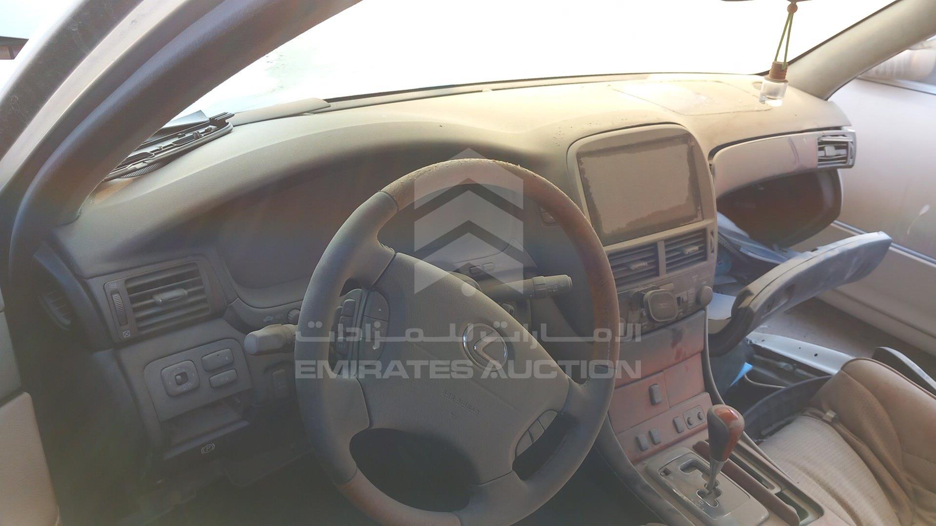 2005 LEXUS LS 430 VIN: JTHBN36F255027944