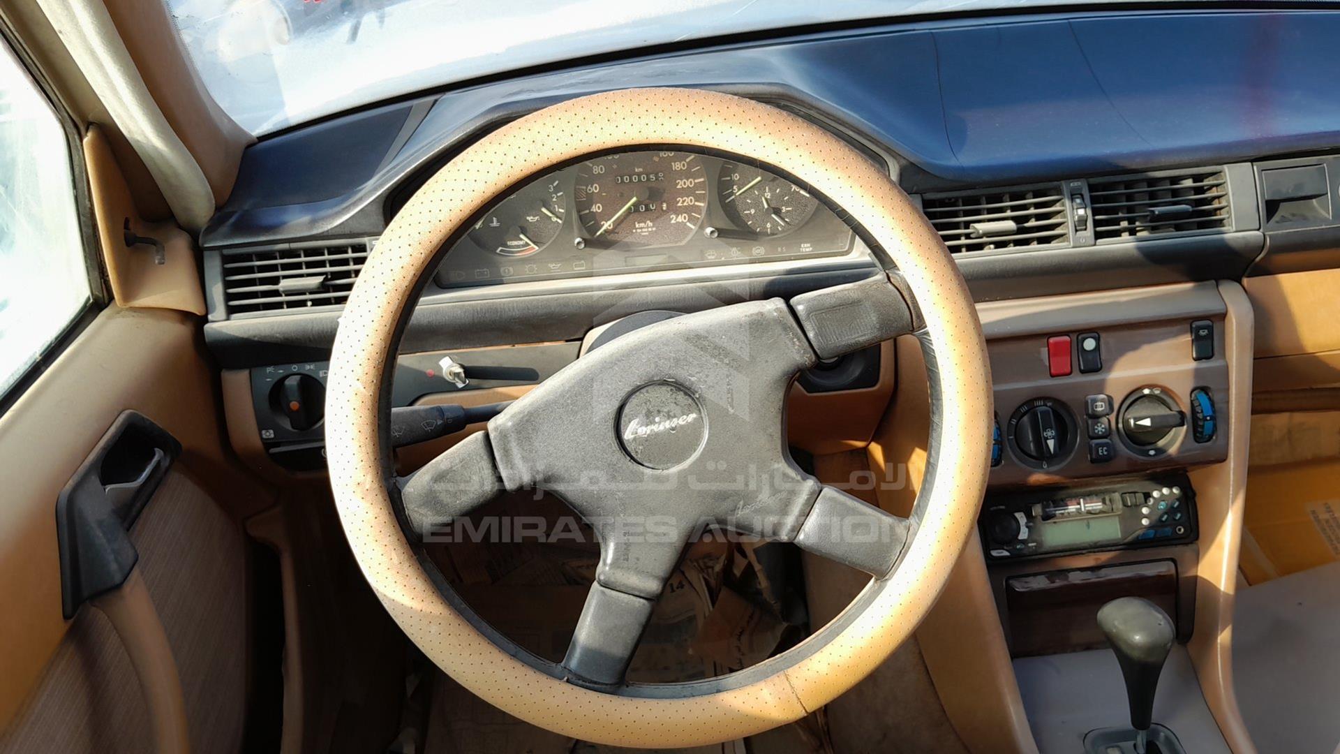 0 MERCEDES E 300 VIN: WDB1240301A473378