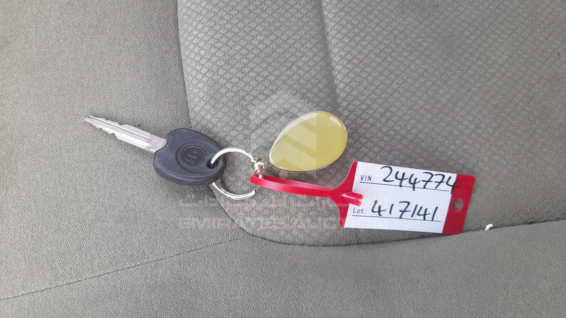 2006 KIA CERATO VIN: KNAFE222565244774