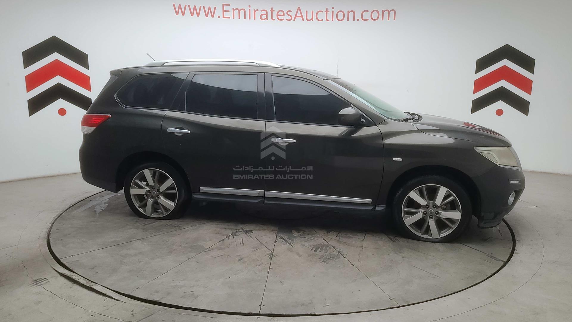 2015 NISSAN PATHFINDER VIN: 5N1AR2M56FC639563