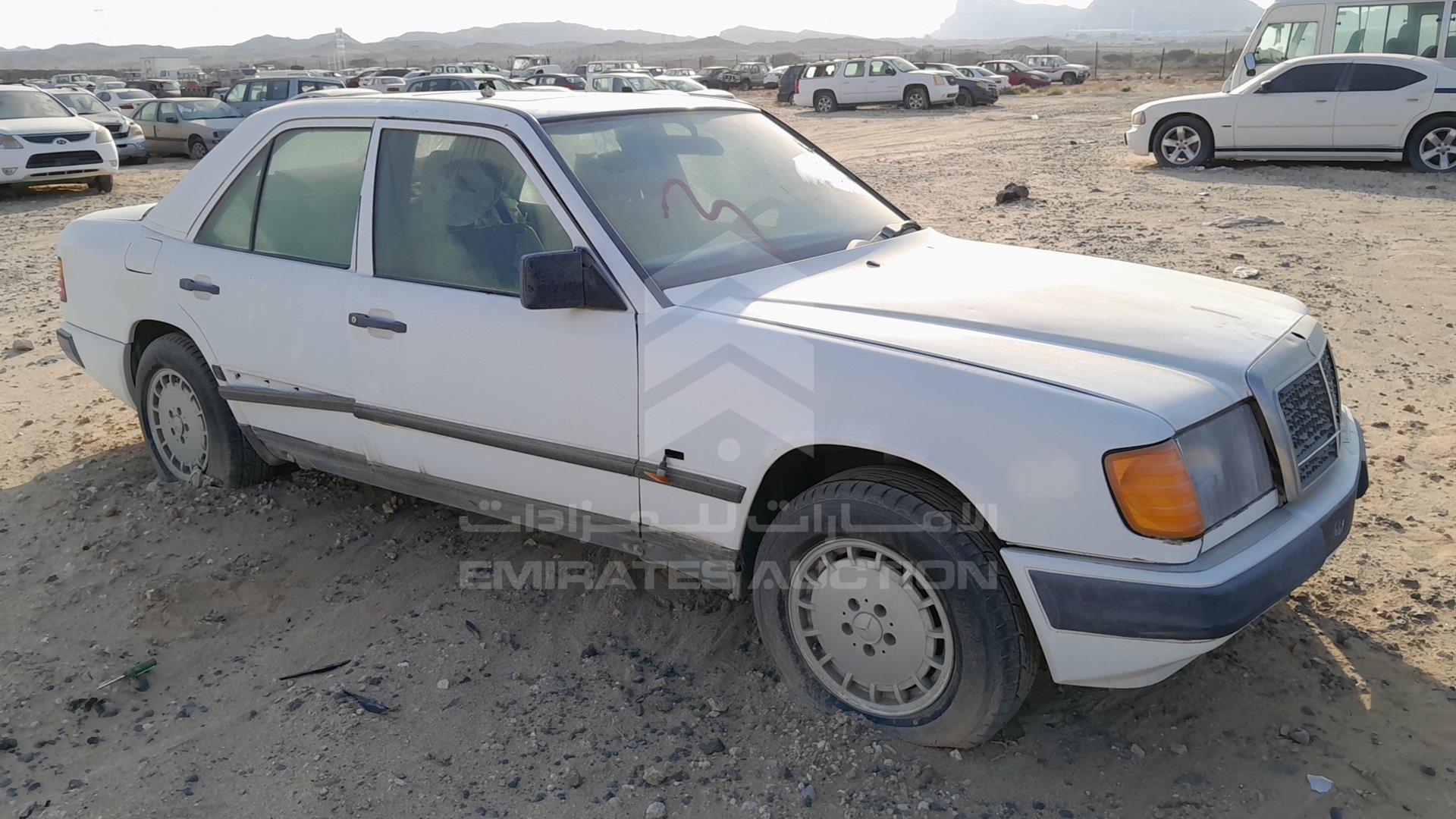 0 MERCEDES E 300 VIN: WDB1240301A473378