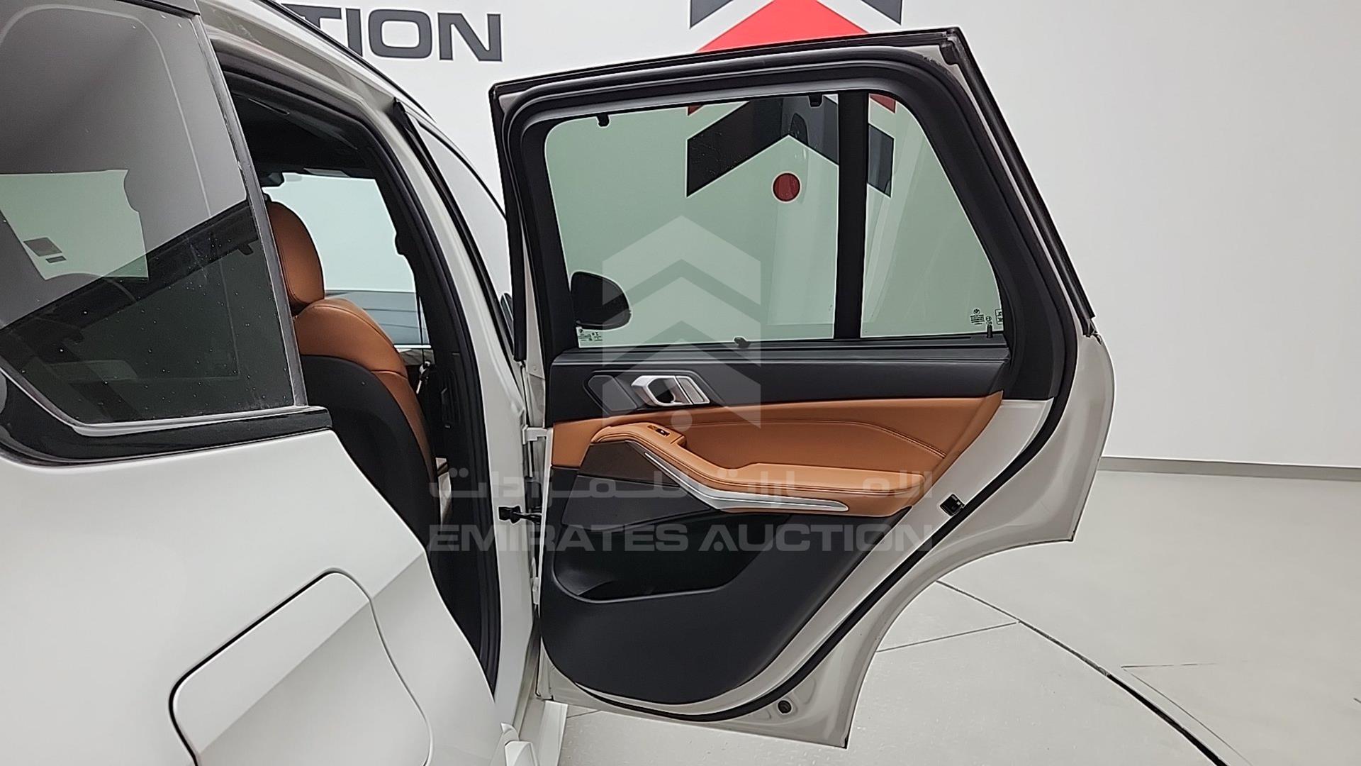 2019 BMW X5 VIN: WBACR6A00KLH86596