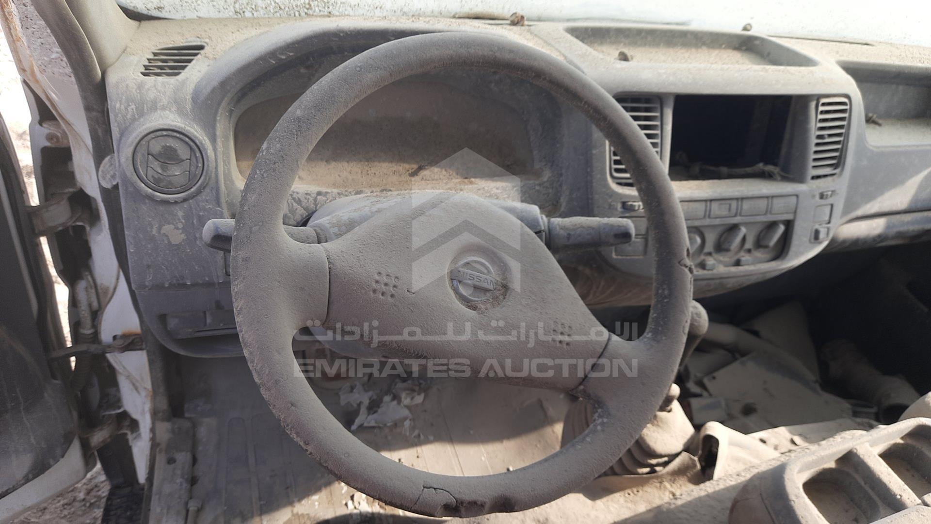 2004 NISSAN URVAN VIN: JN6FE52S94X406652