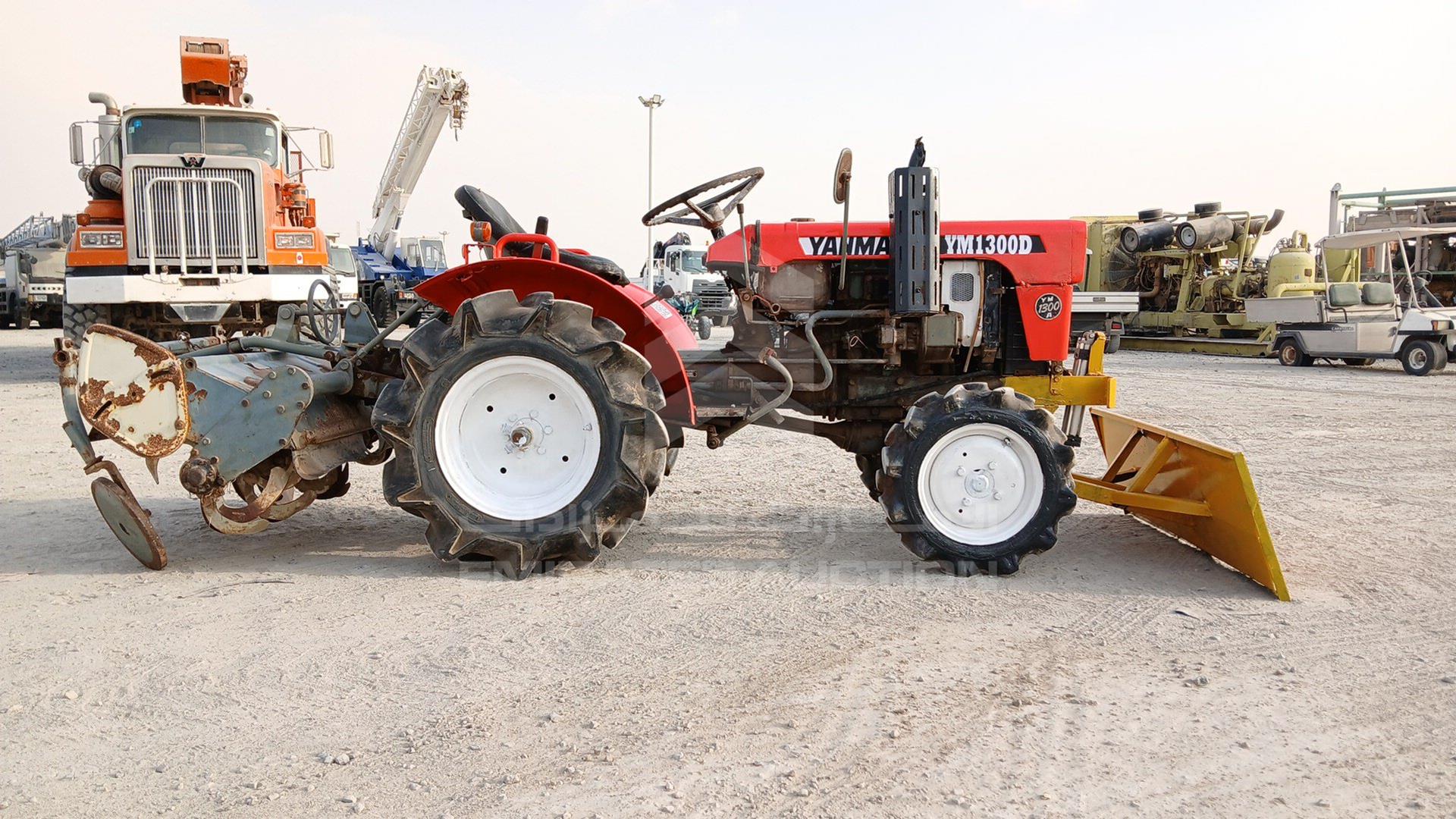 0 YANMAR --- VIN: YM1300D12005
