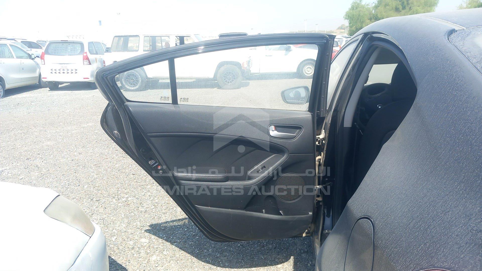 2015 KIA CERATO VIN: KNAFK4118F5901421