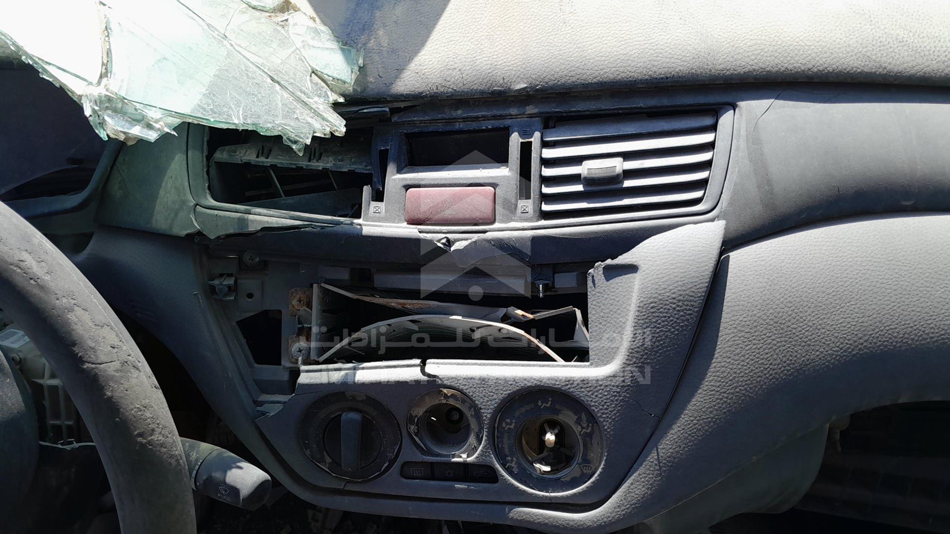 2007 MITSUBISHI LANCER VIN: JMYSRCS1A7U720640