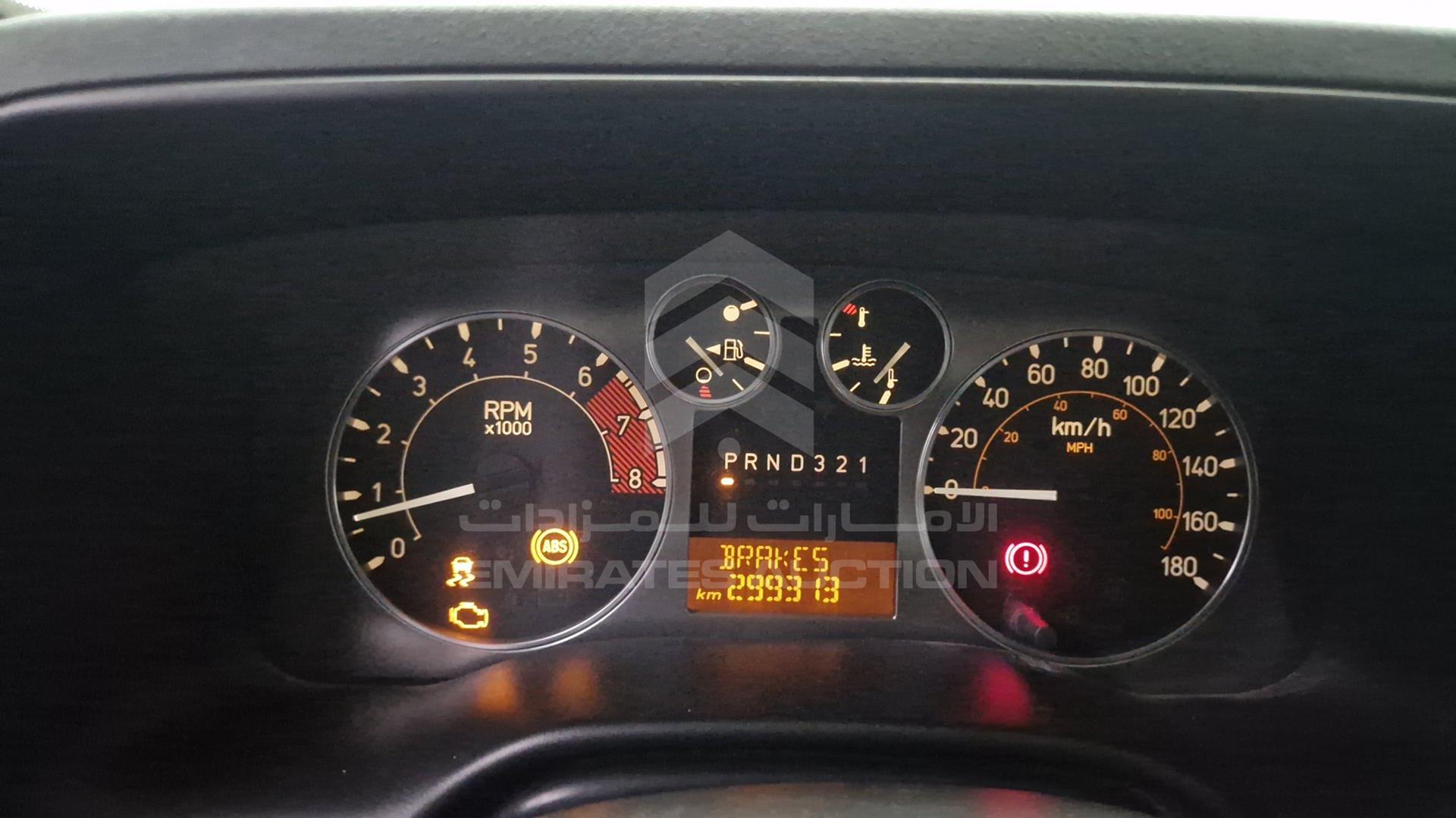 2006 HUMMER H3 VIN: 5GTDN136968311910