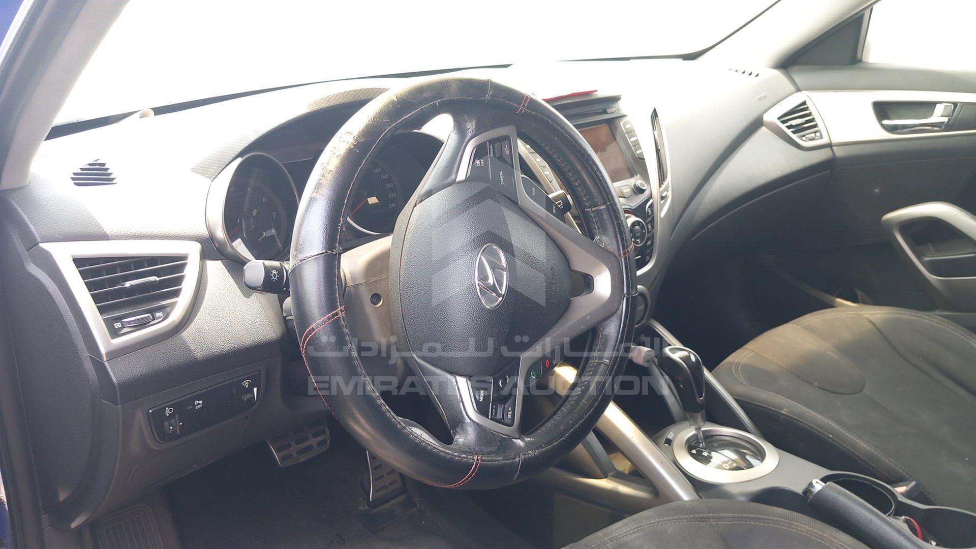 2012 HYUNDAI VELOSTER VIN: KMHTC61C7CU082138