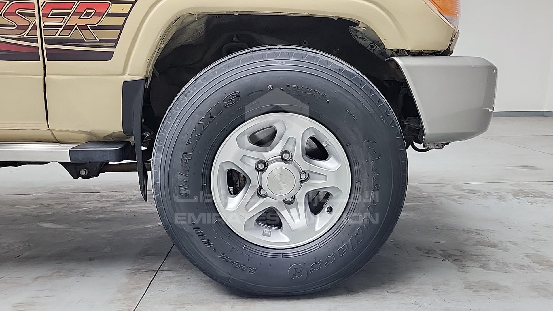 2020 TOYOTA LAND CRUISER VIN: JTFLU73J7LB026139