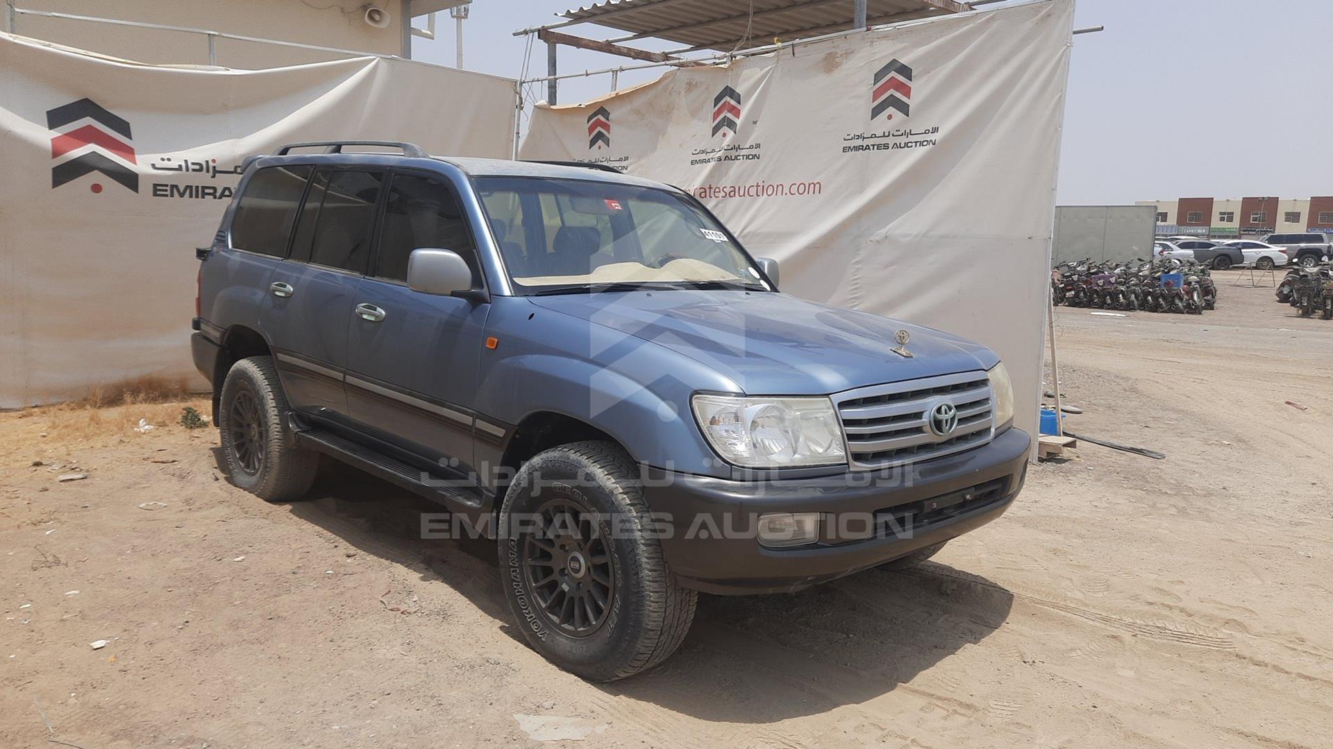 2005 TOYOTA LAND CRUISER VIN: JTEHT05J852069778