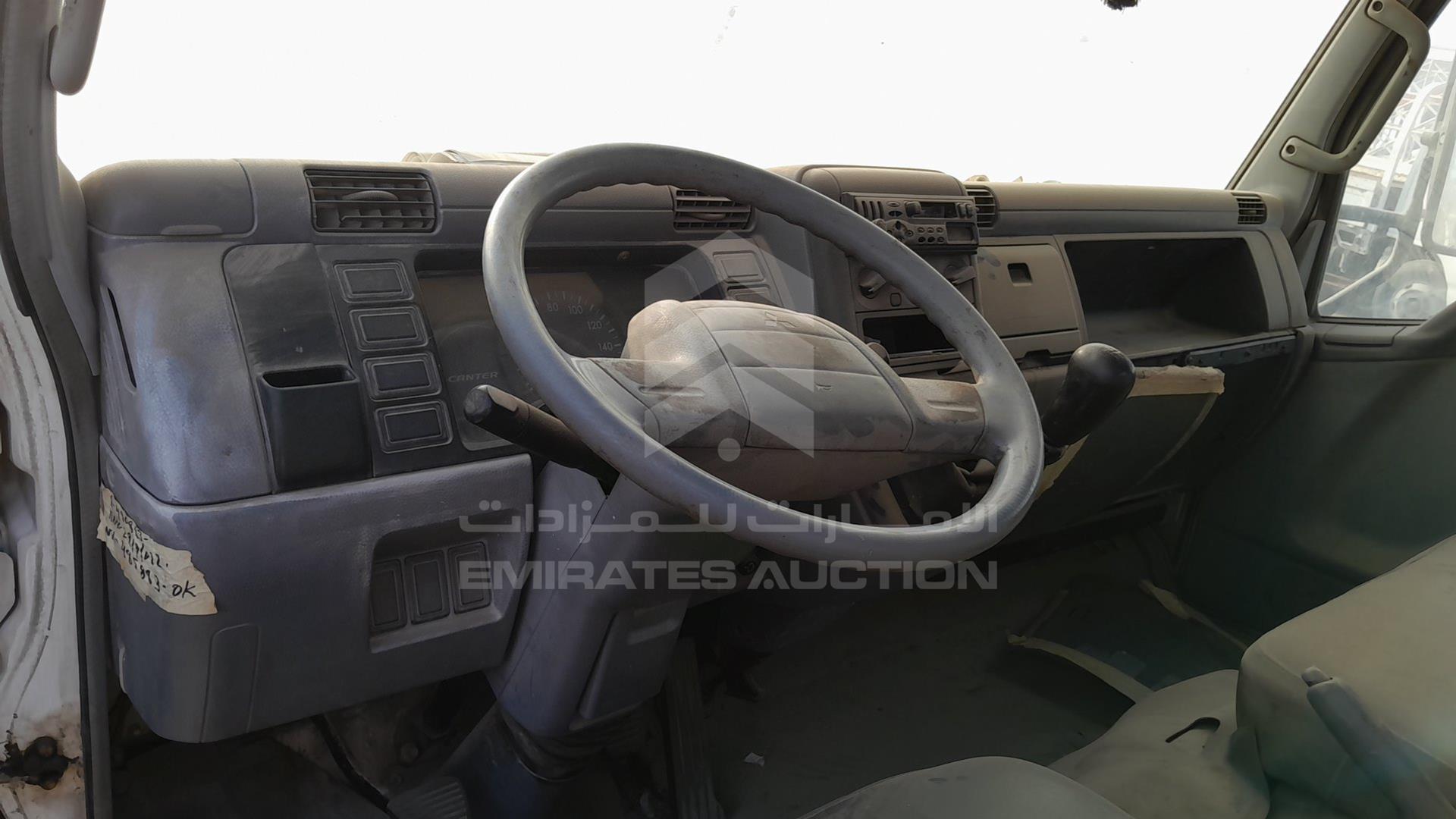 2005 MITSUBISHI CANTER VIN: JL7BCE1J15K005372