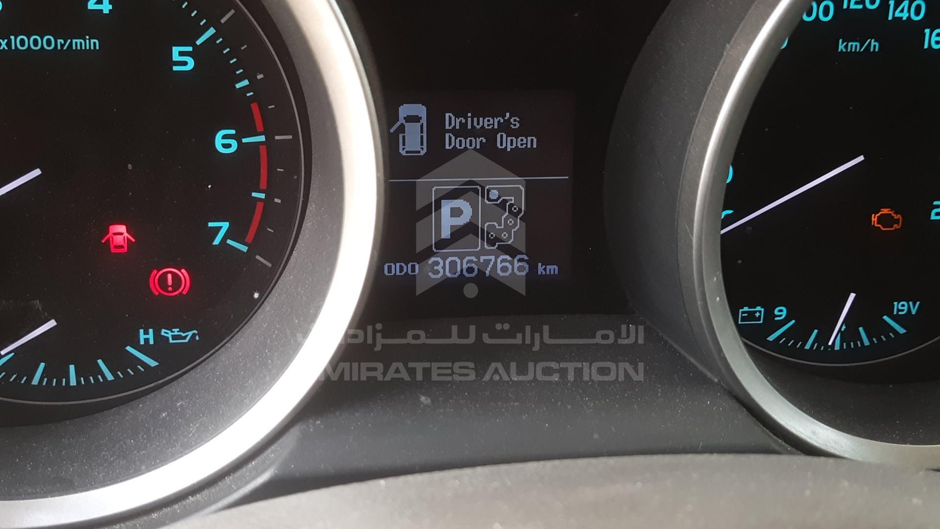 2010 TOYOTA LAND CRUISER VIN: JTMHT05J8A4037075