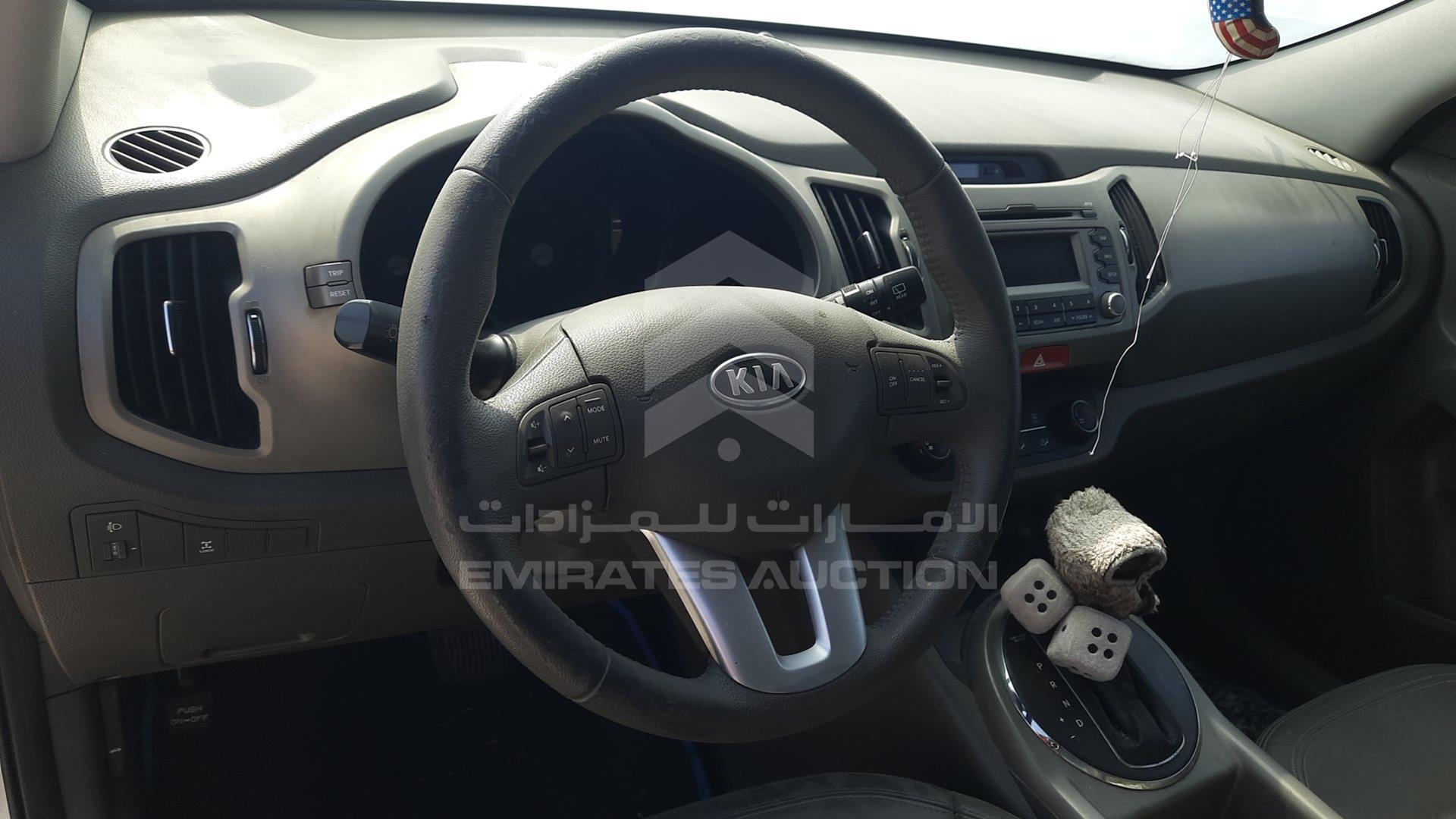 2011 KIA SPORTAGE VIN: KNAPC8126B7025898