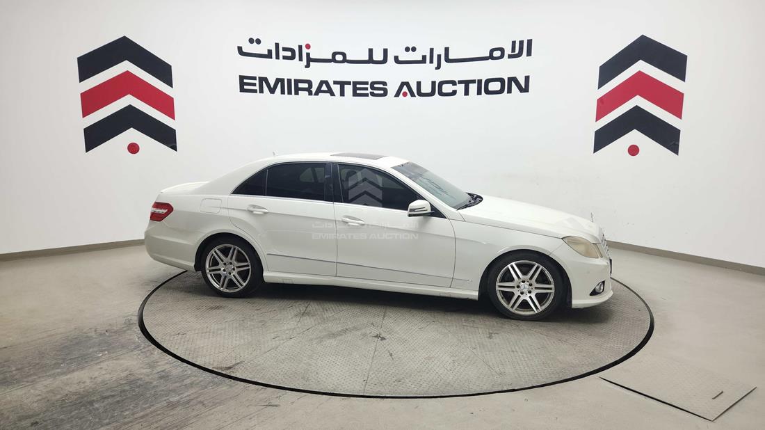 2012 Mercedes E 350 — Right Full View — Photo 40