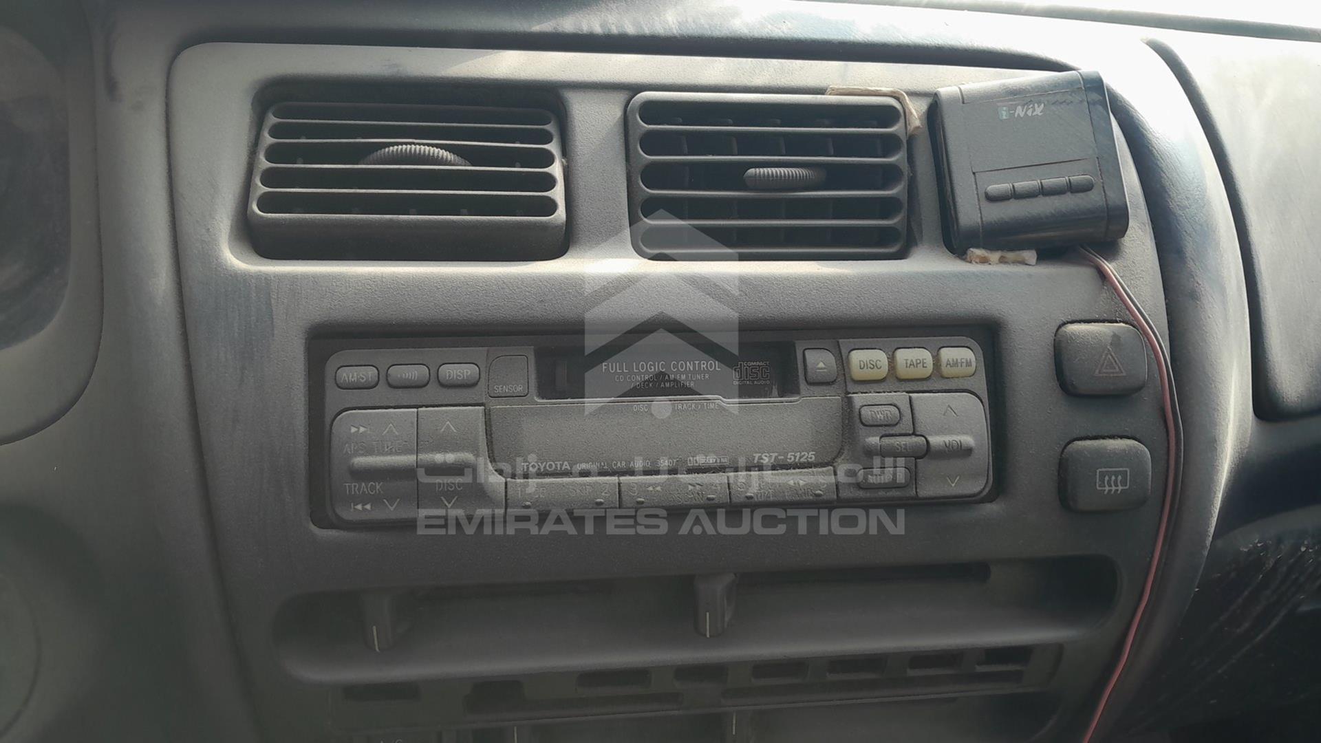 1995 TOYOTA COROLLA VIN: 2T1AE04BXSC098559