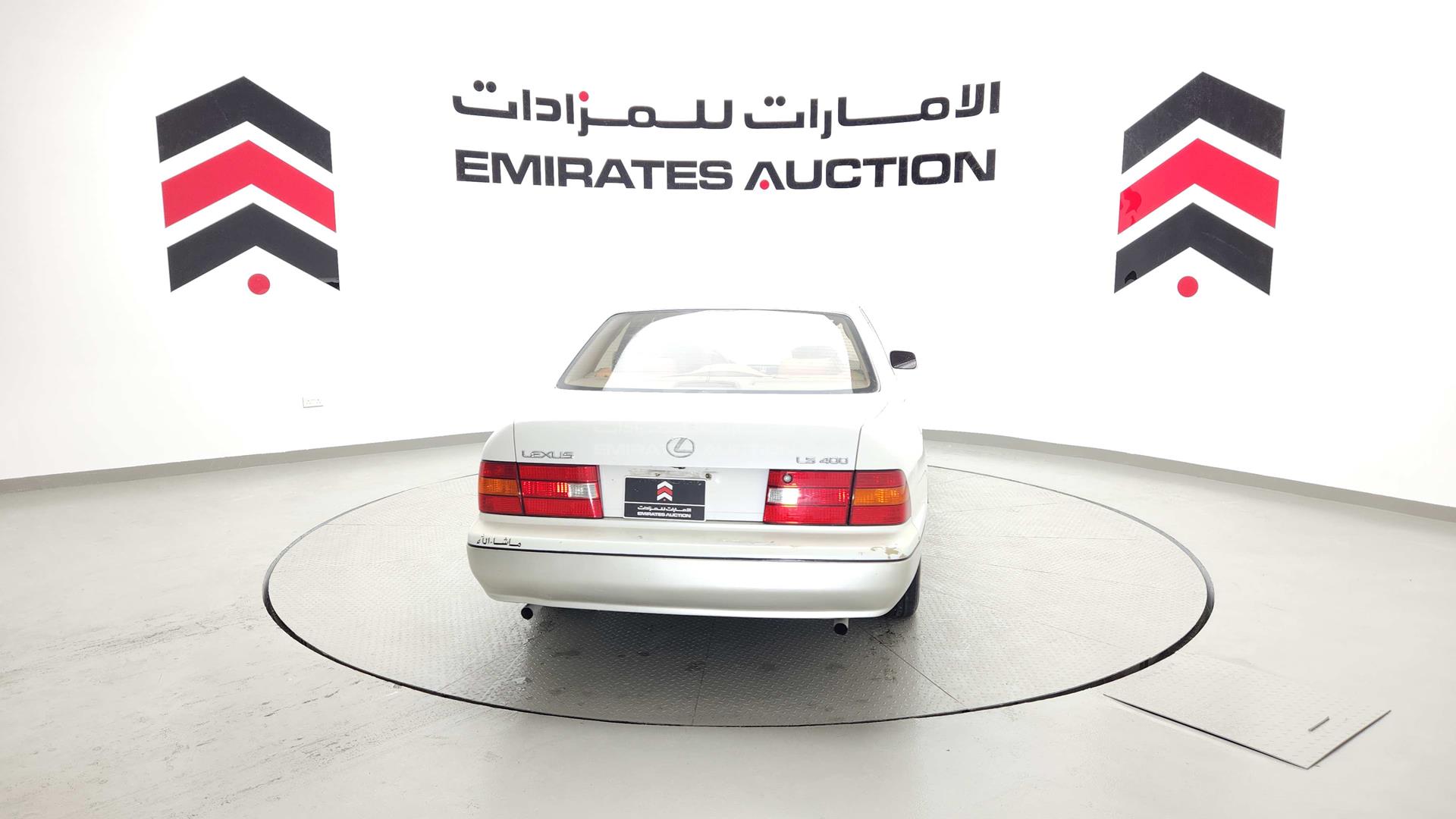 1999 LEXUS LS400 VIN: JT8BH28FXX0159817