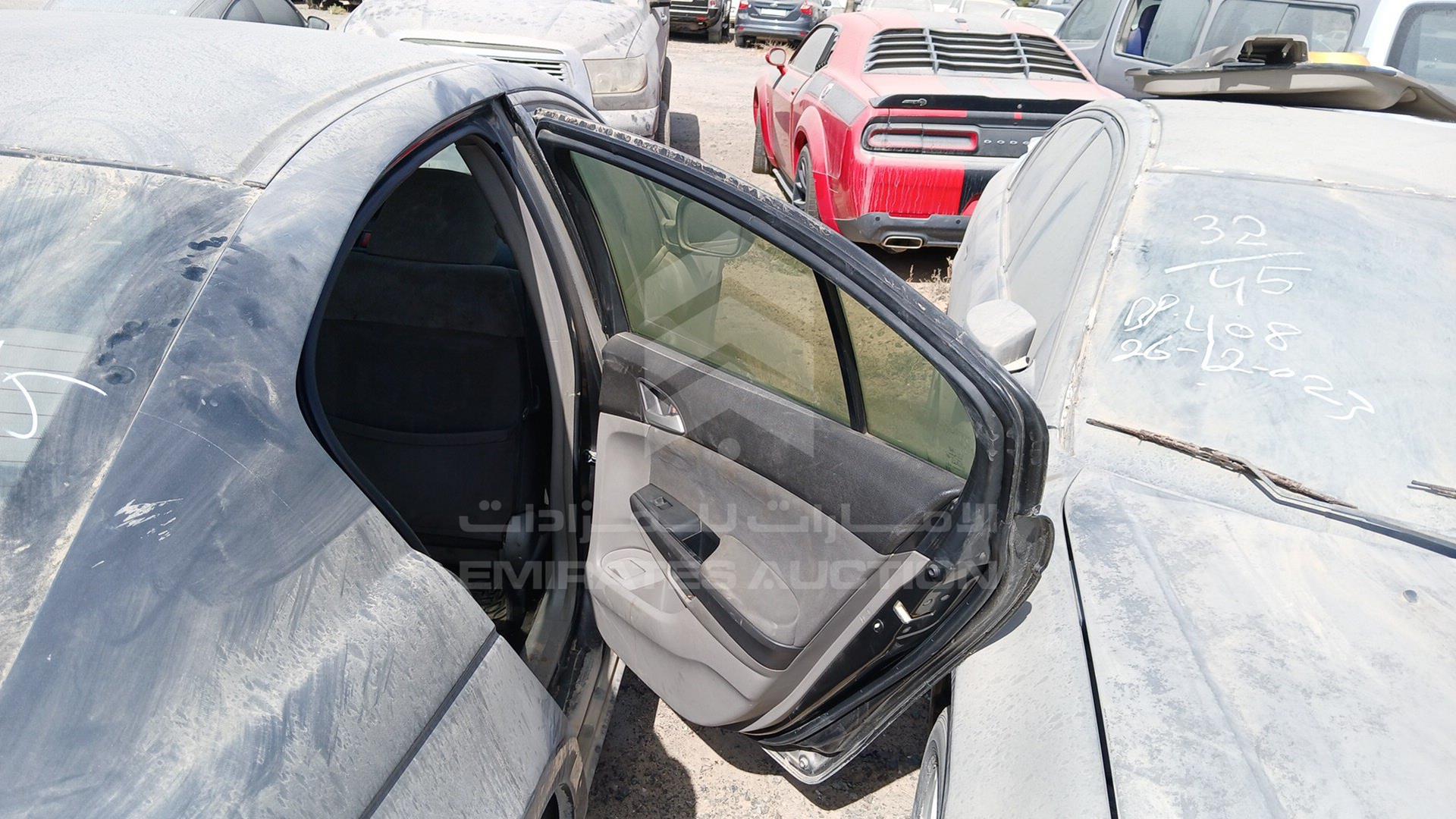 2009 HONDA ACCORD VIN: JHMCP26389C402865