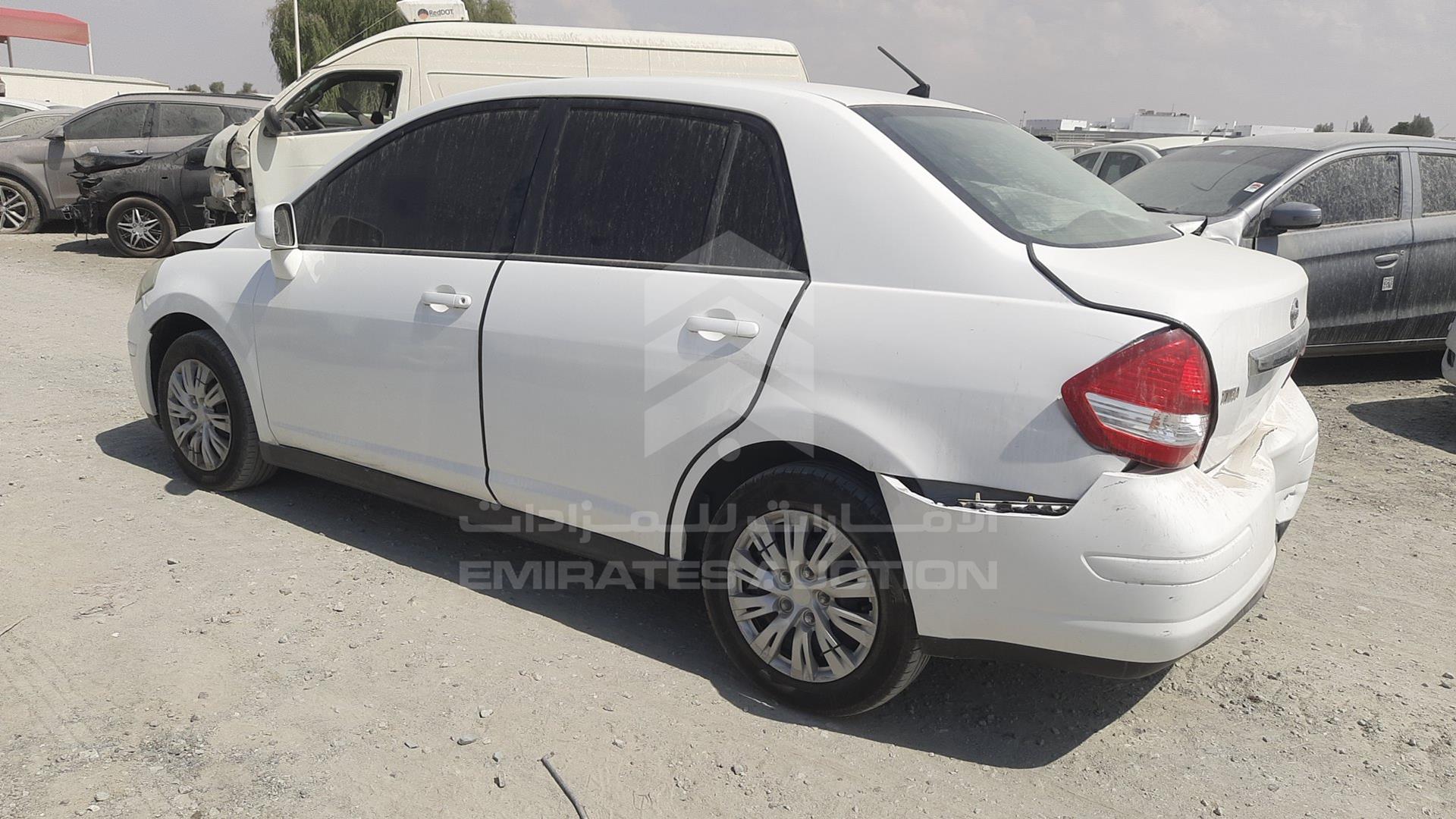 2011 NISSAN TIIDA VIN: 3N1BC1A68BL356889