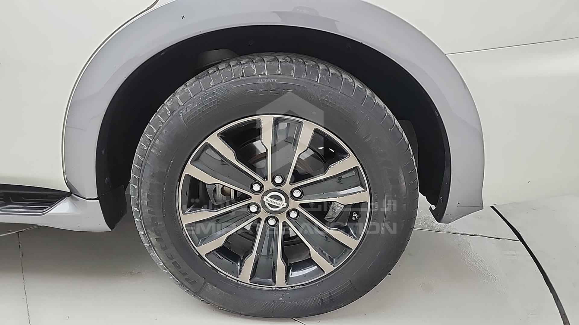 2017 NISSAN ARMADA VIN: JN8AY2ND7H9010153
