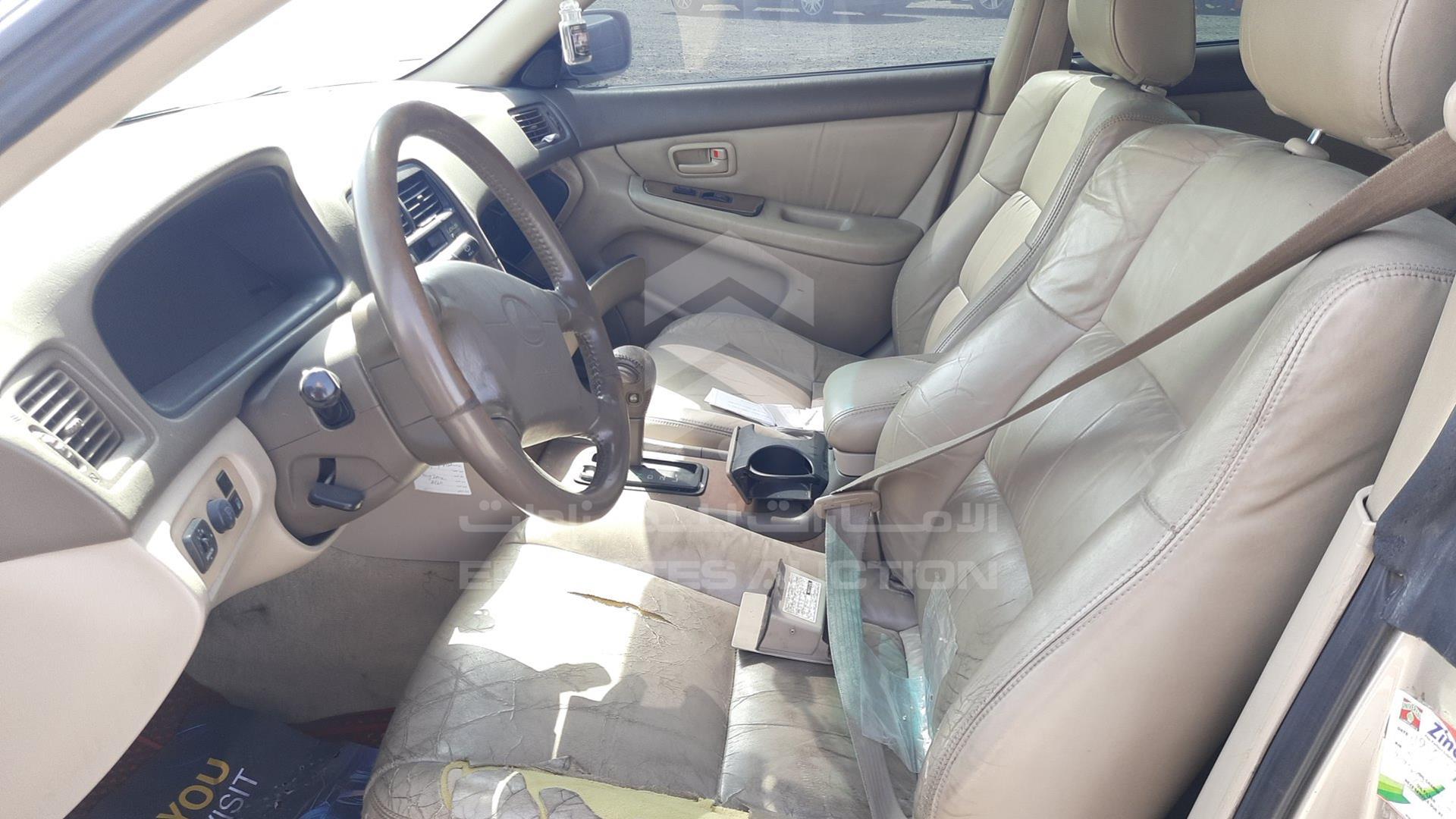 1999 LEXUS ES 300 VIN: JT8BF28G4X0165661