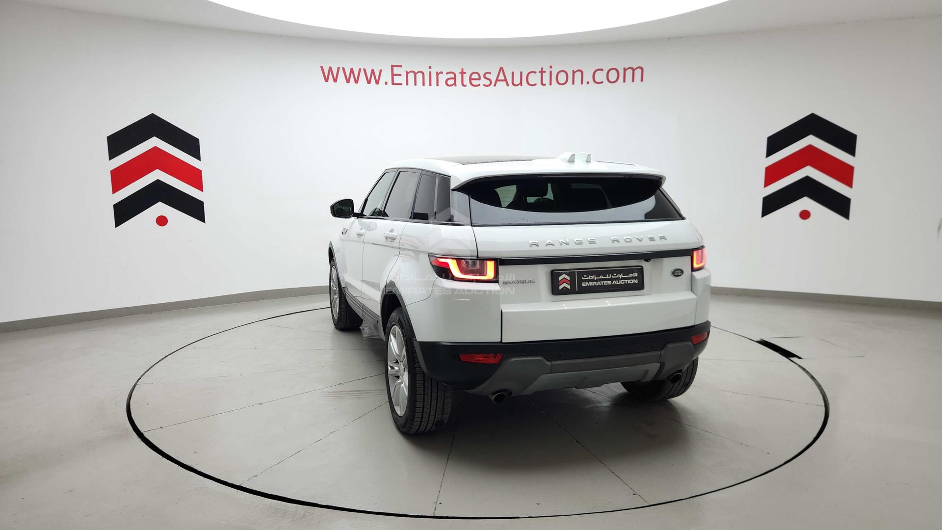 2018 RANGE ROVER EVOQUE VIN: SALVP2RX5JH280085