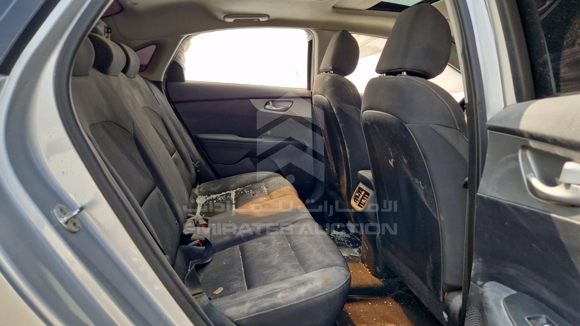 2020 KIA CERATO VIN: KNAF24167L5894176