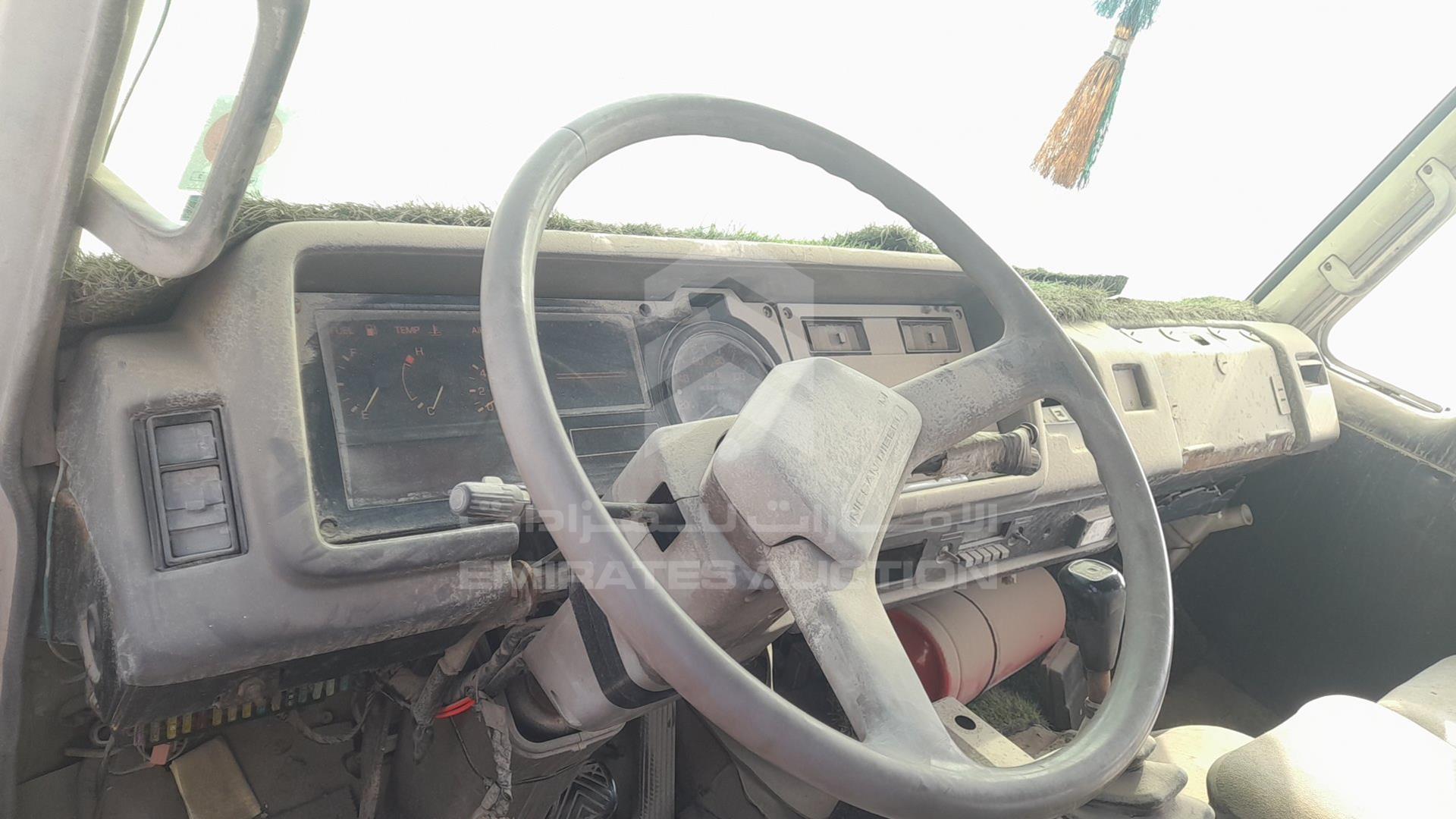 1994 NISSAN DIESEL UD VIN: CLF87L00228