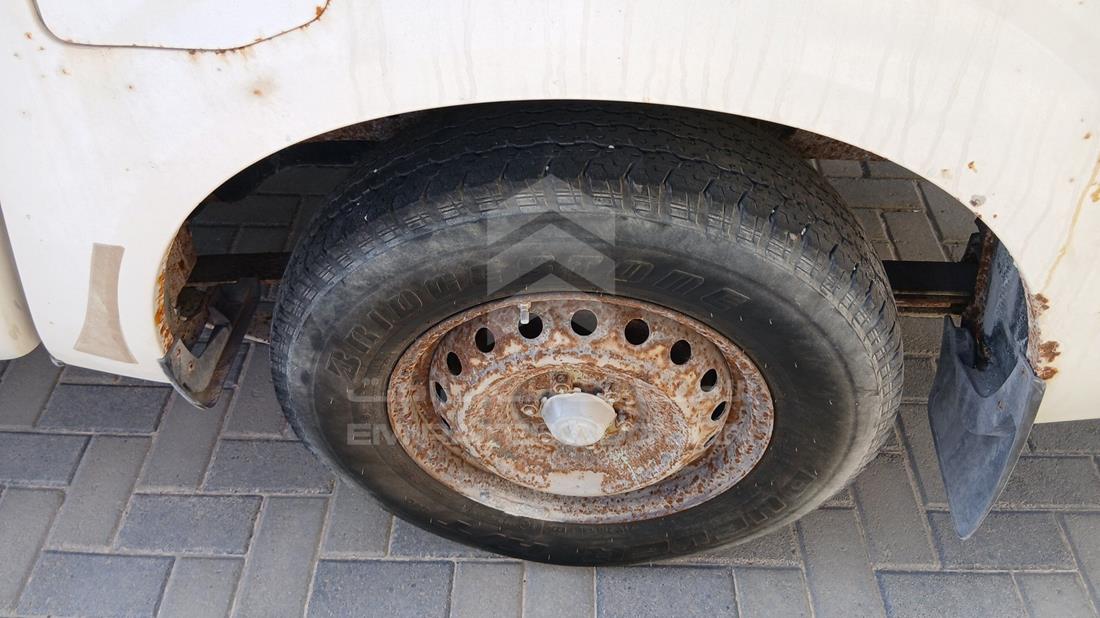 2022 Nissan Navara — Rear Left Tyre — Photo 33
