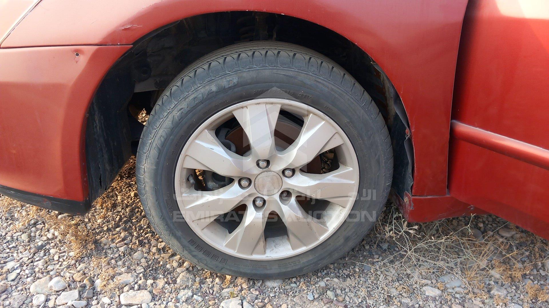 2006 HONDA ACCORD VIN: JHMCM56526C404585