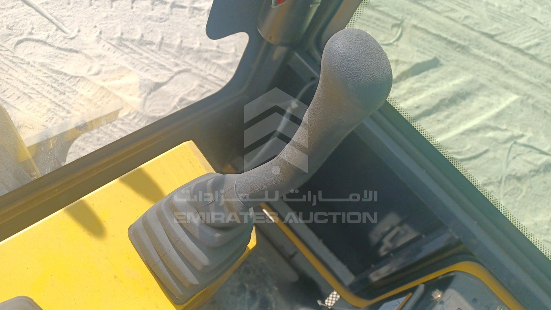 2024 EXCAVATOR --- VIN: SLP241515634
