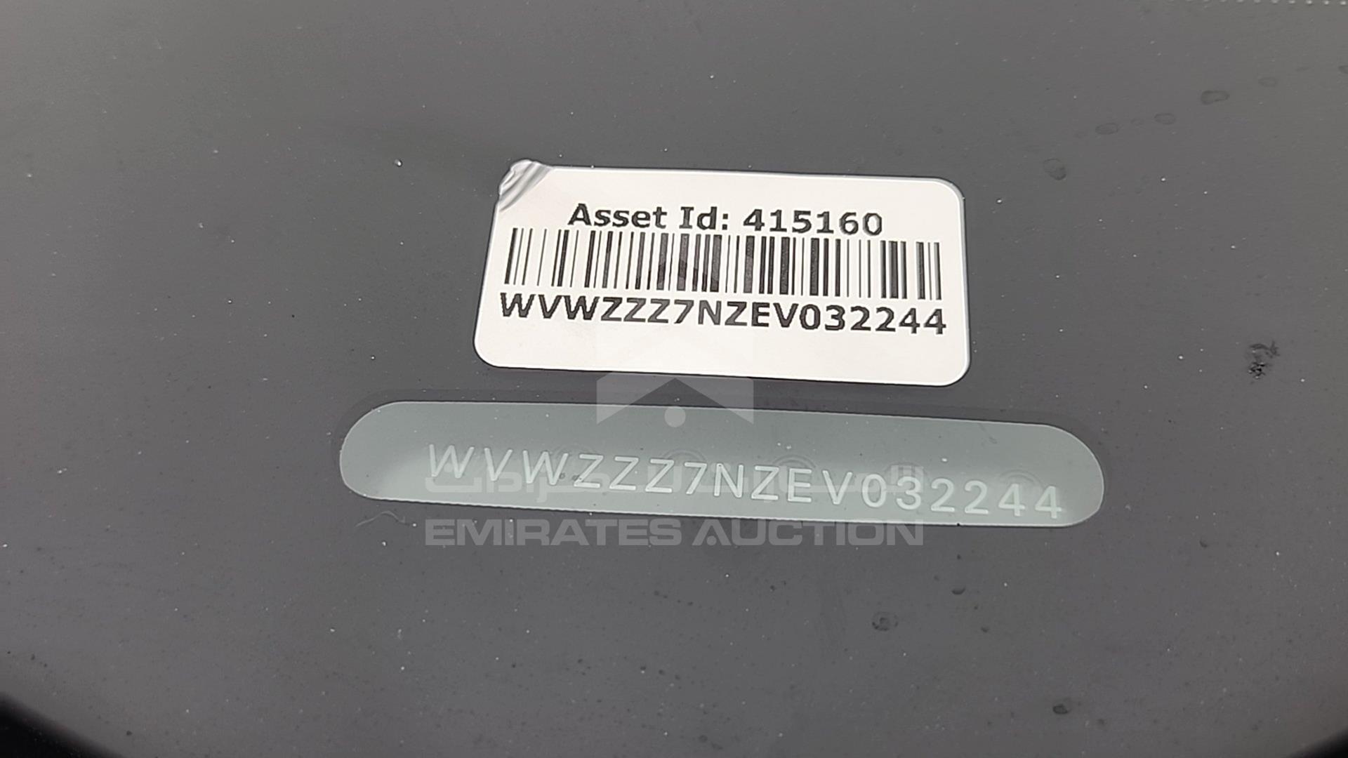 2016 VOLKSWAGEN SHARAN VIN: WVWZZZ7NZEV032244
