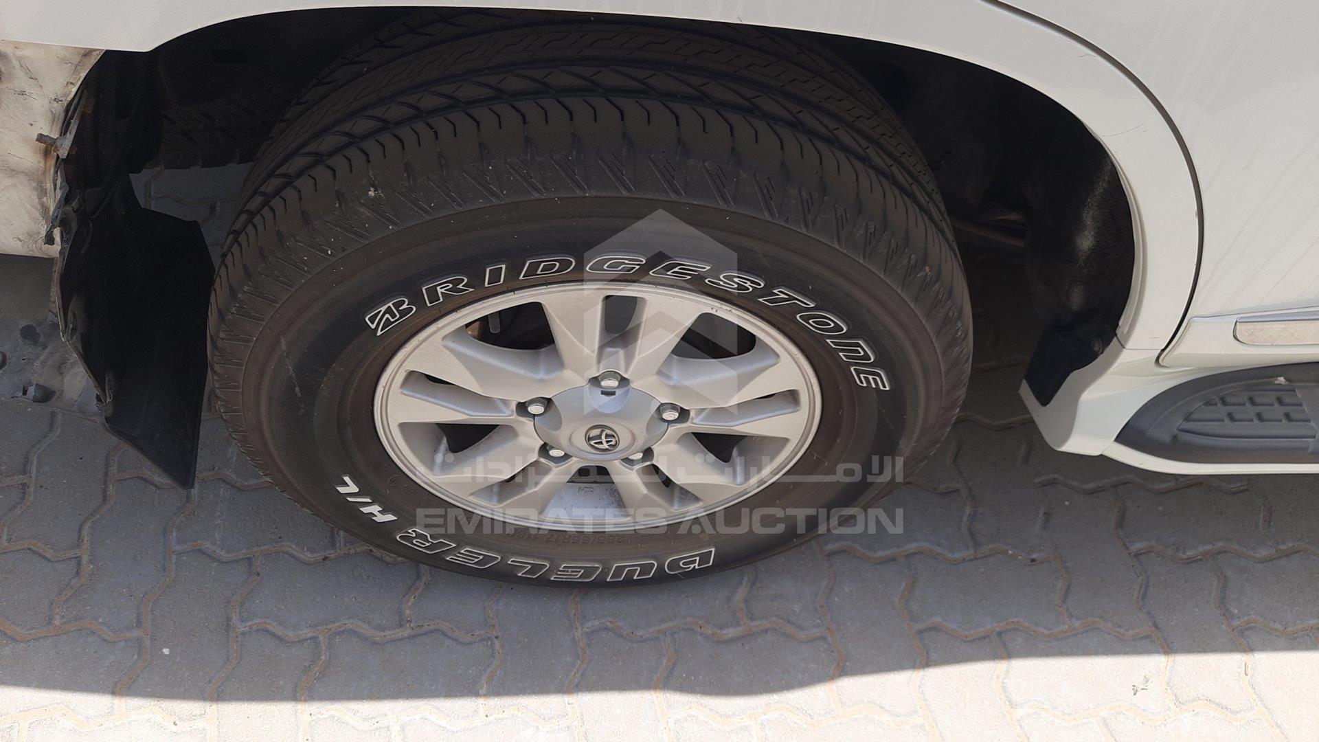 2010 TOYOTA LAND CRUISER VIN: JTMHU09J9A5037720