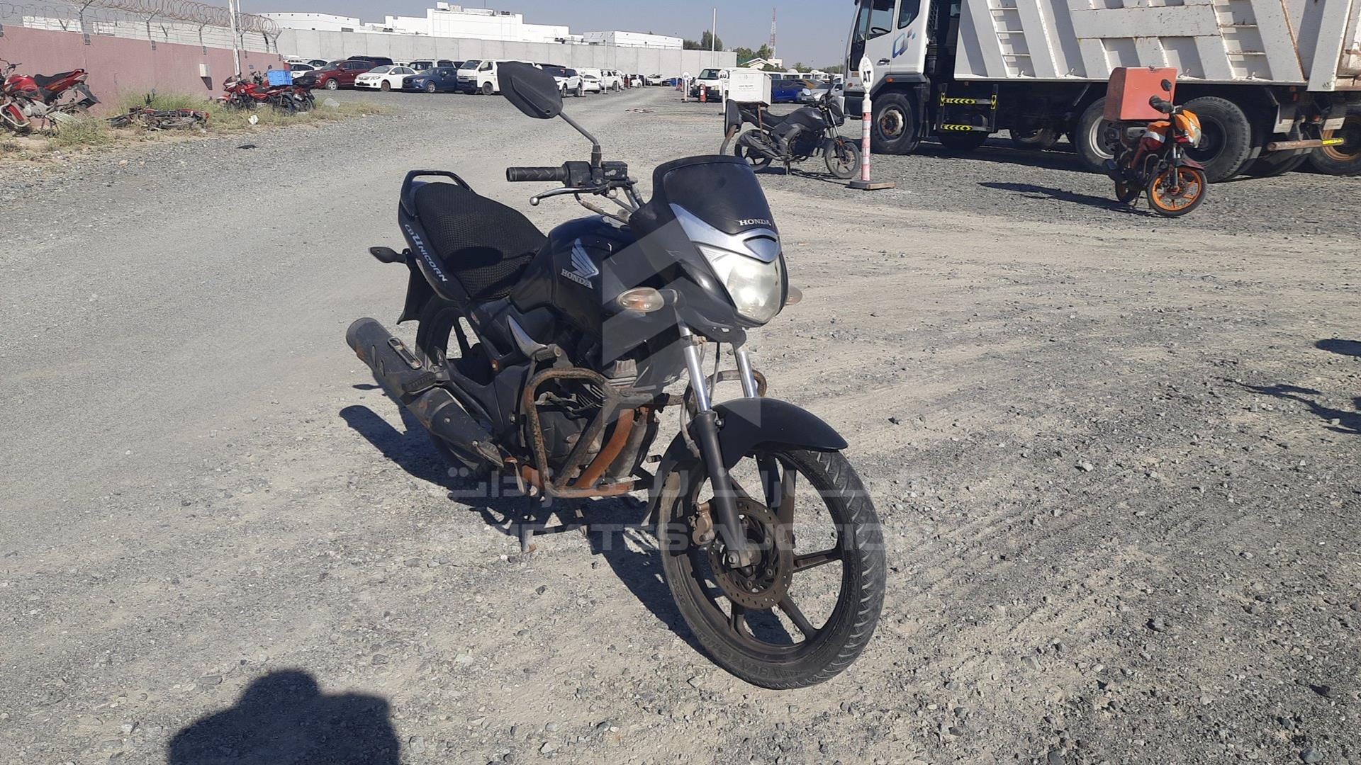2018 HONDA UNICORN VIN: ME4KC311GJ8331843