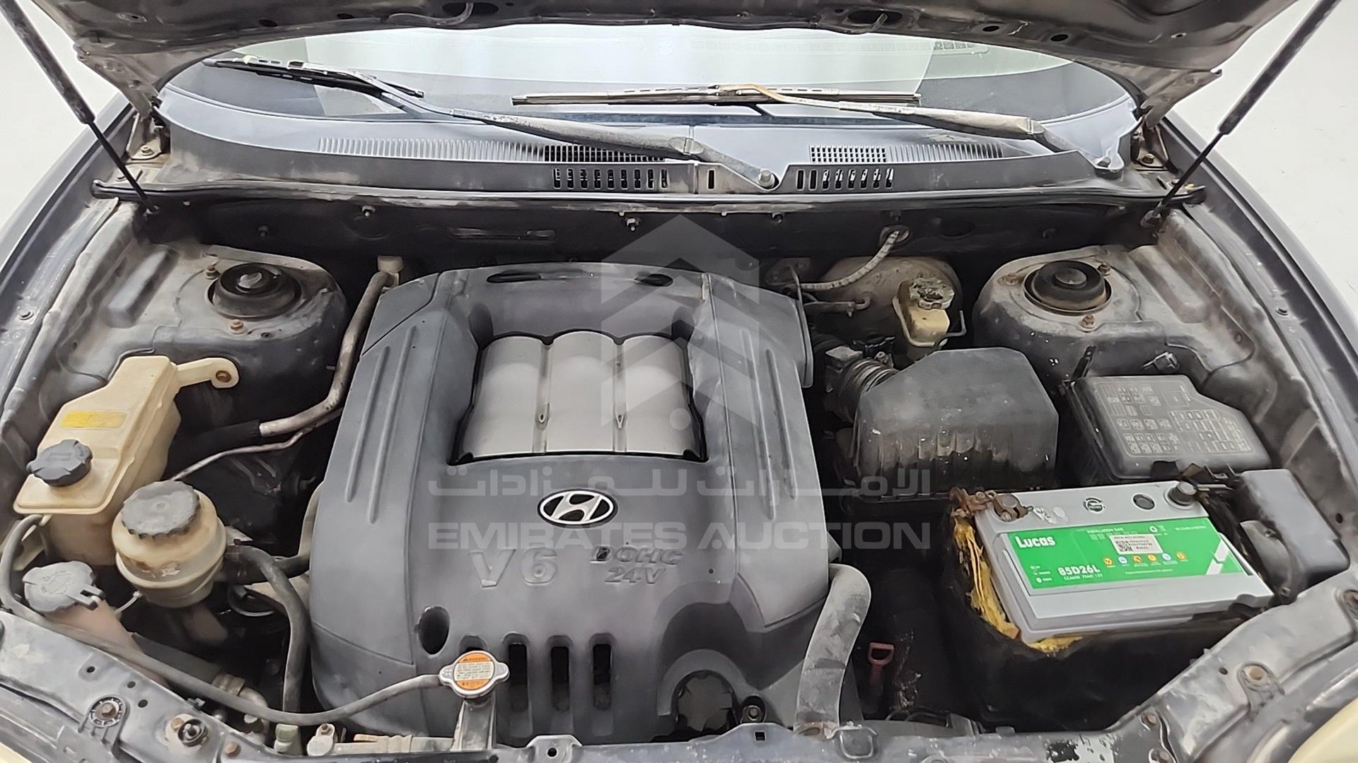 2004 HYUNDAI SANTA FE VIN: KMHSC81D74U706523